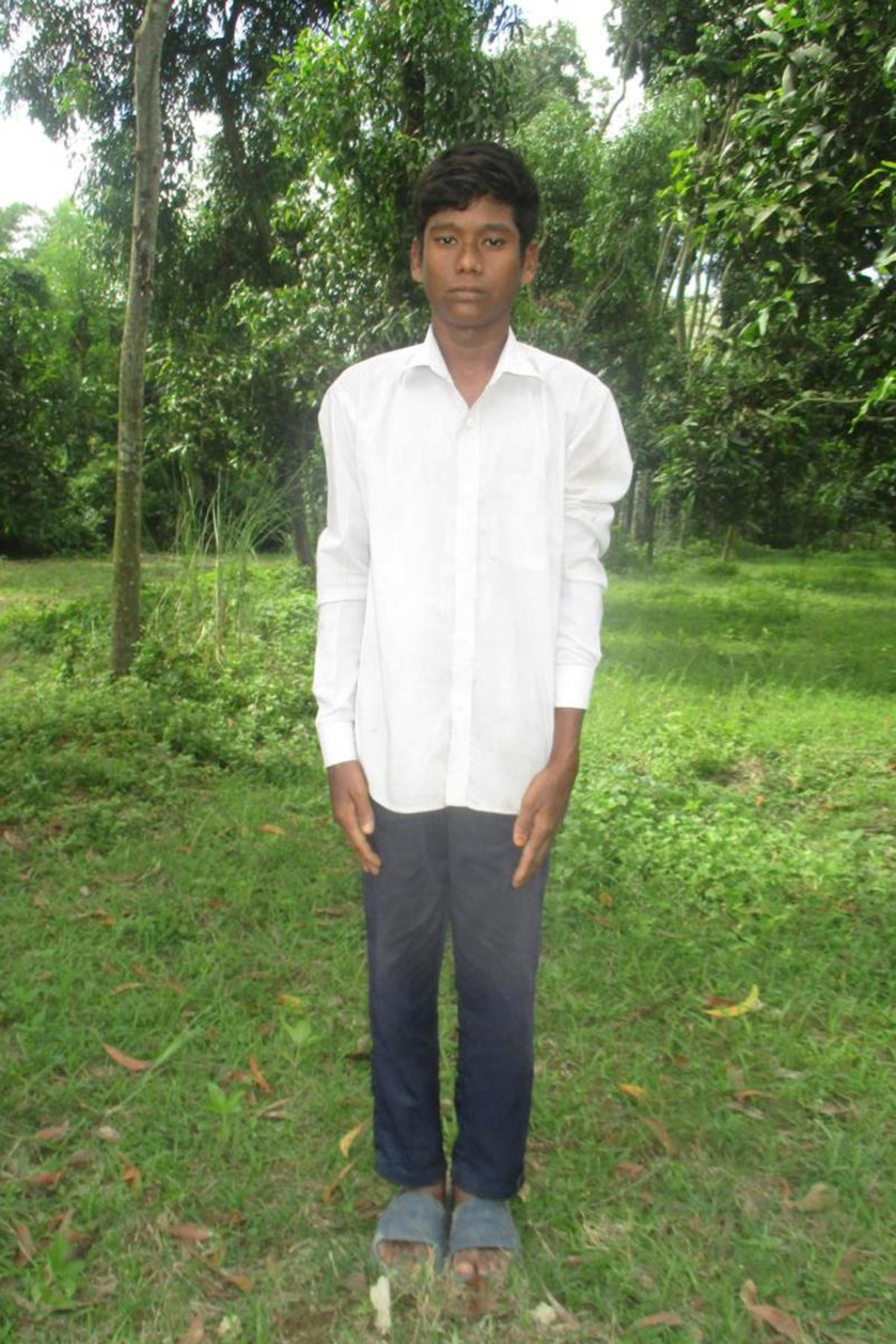 An unsponsored boy named Shanto from Bangladesh who is vulnerable to exploitation and has waited 534 days for a sponsor.