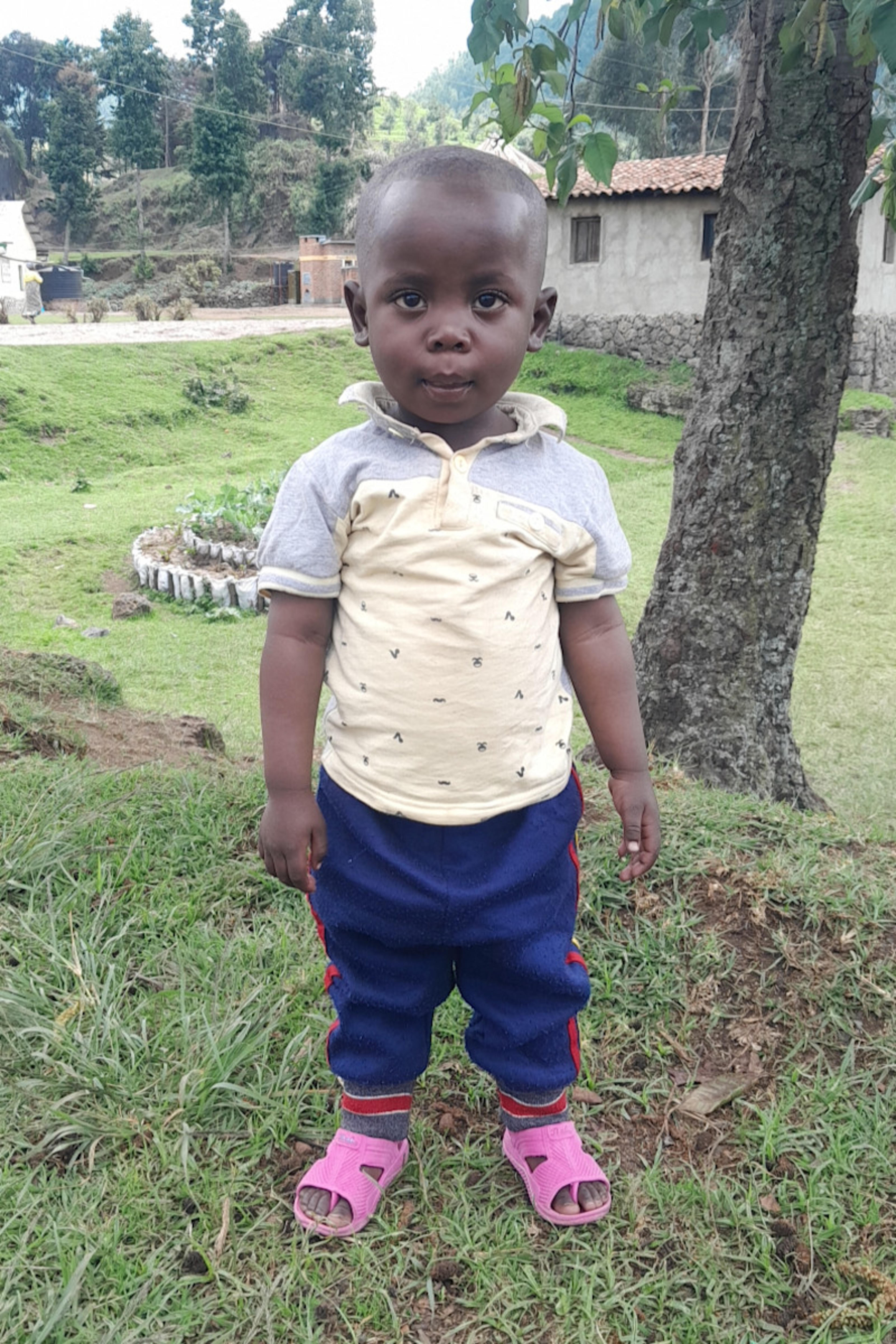 An unsponsored boy named Jefferson from Rwanda who lives in an AIDS-affected area, is vulnerable to exploitation and has waited 318 days for a sponsor.