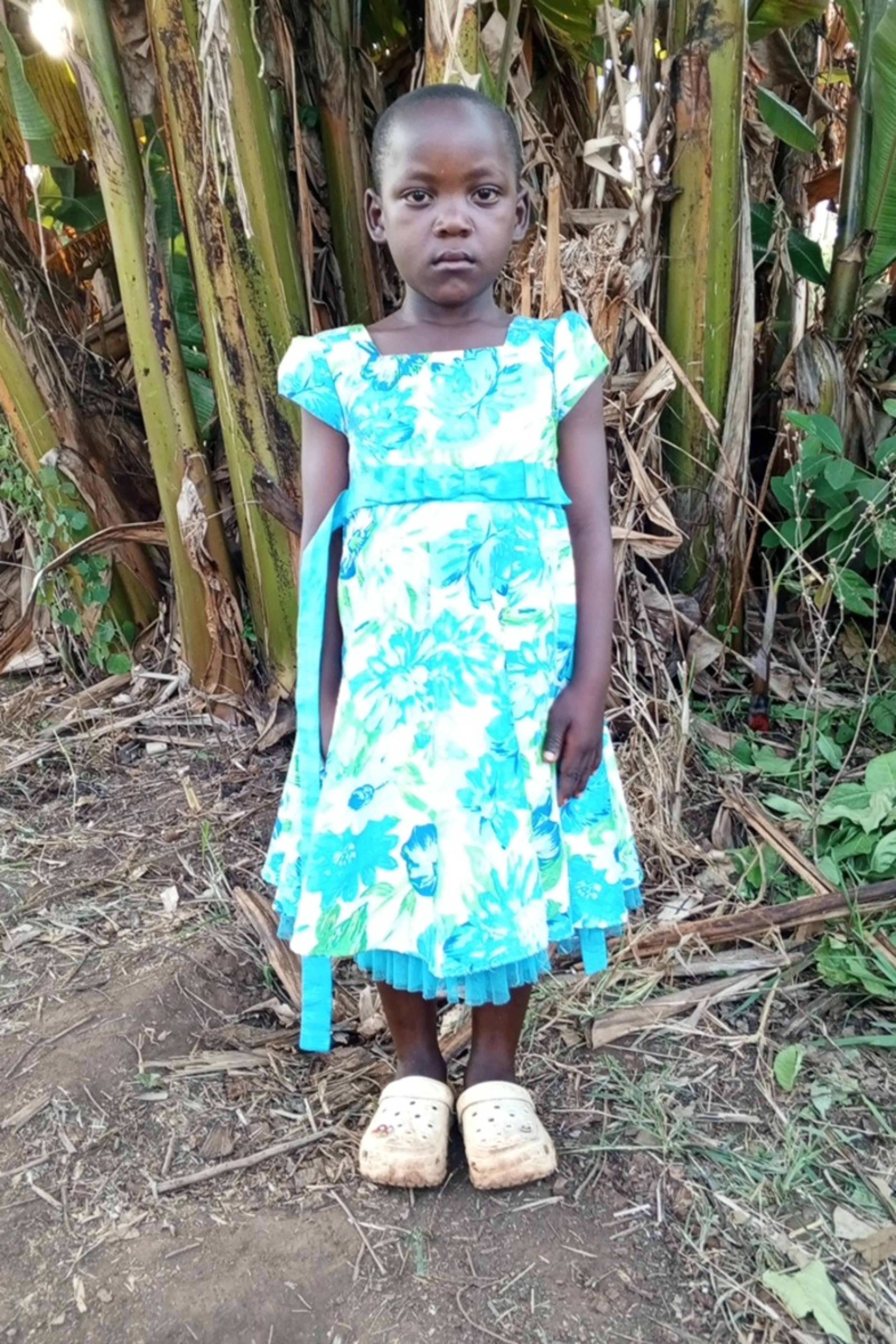 An unsponsored girl named Jovana from Uganda who lives in an AIDS-affected area, is vulnerable to exploitation and has waited 326 days for a sponsor.