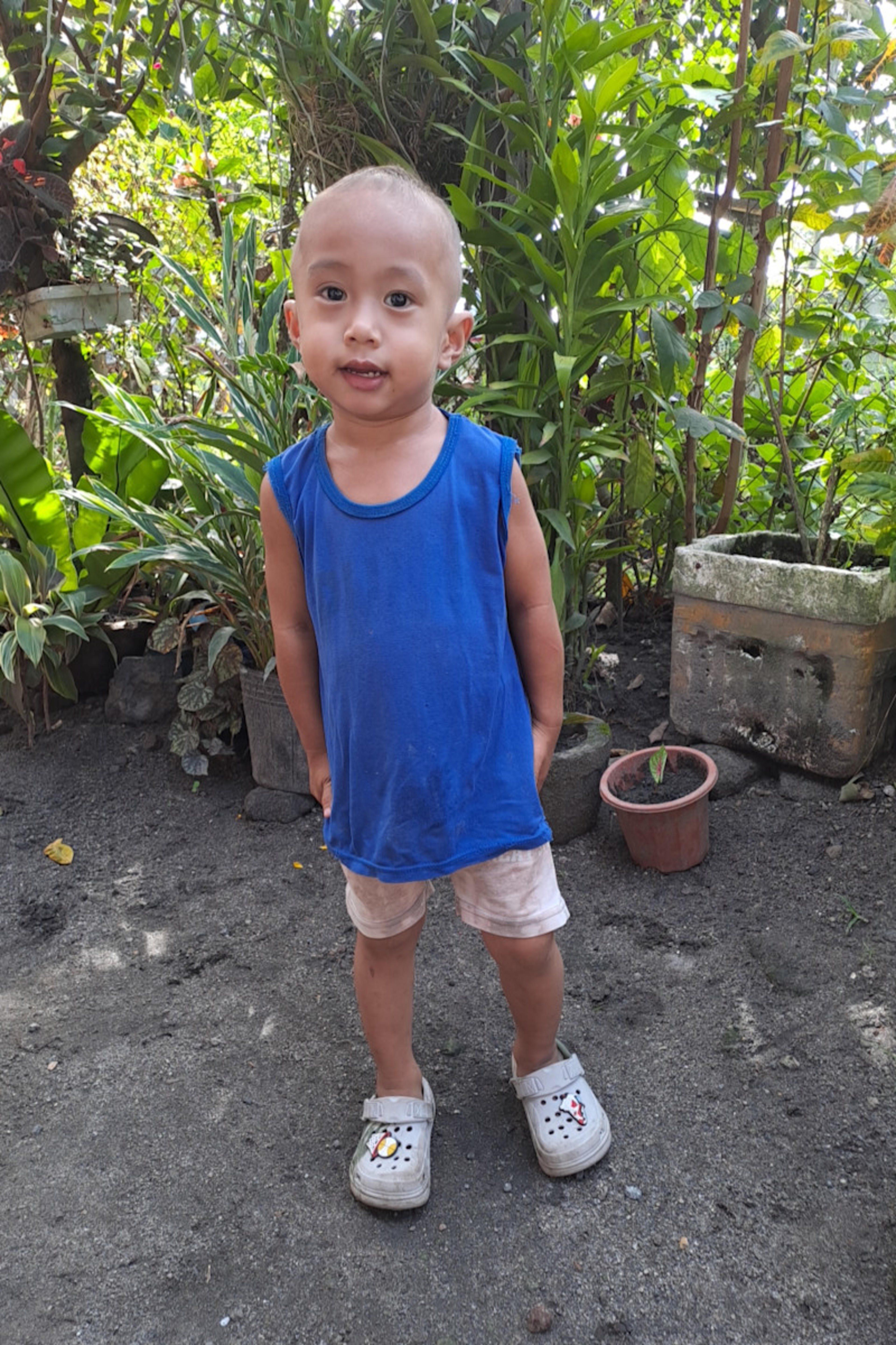 An unsponsored boy named Axel from Philippines who has waited 533 days for a sponsor.