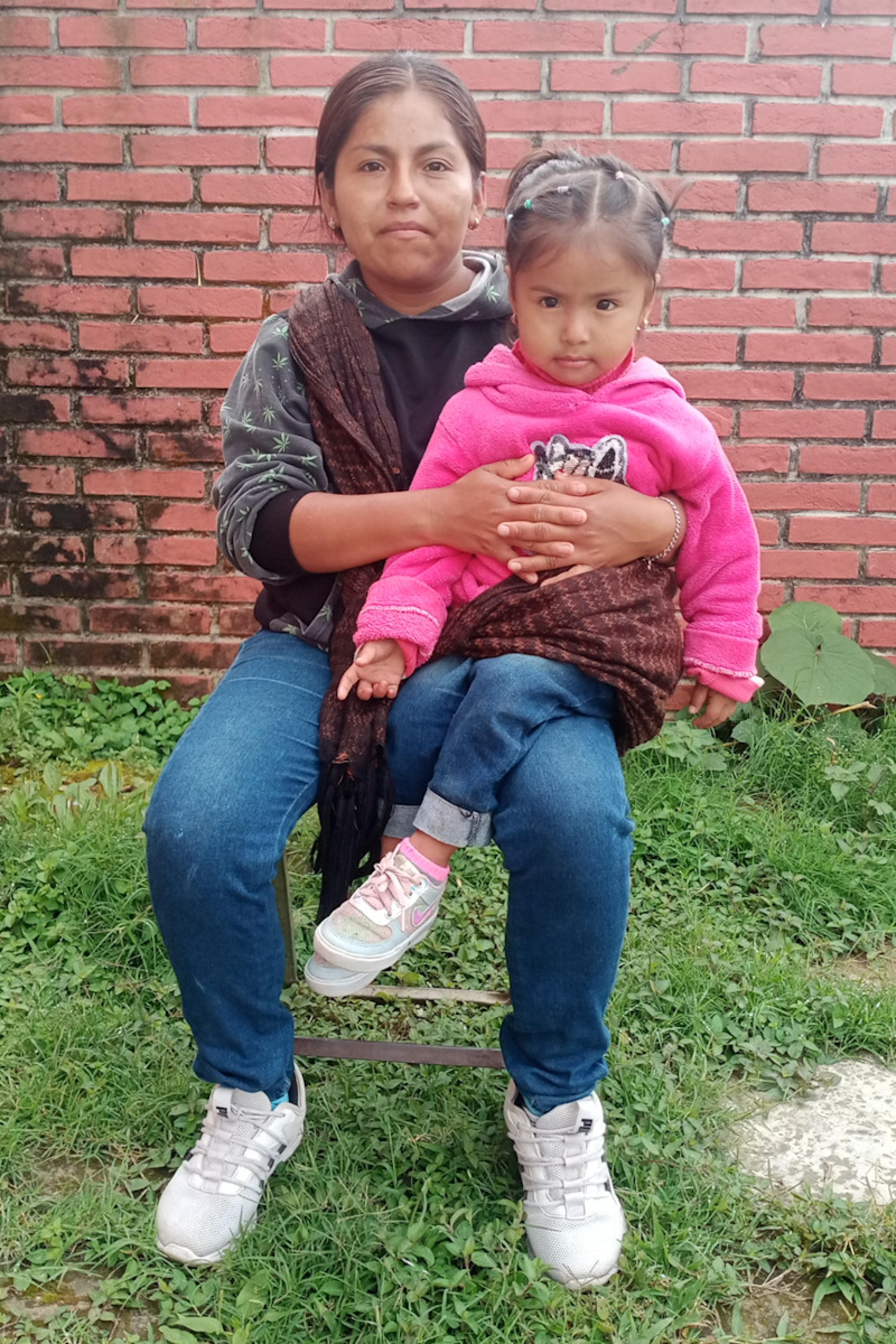 An unsponsored girl named Jaqui from Mexico who has waited 359 days for a sponsor.
