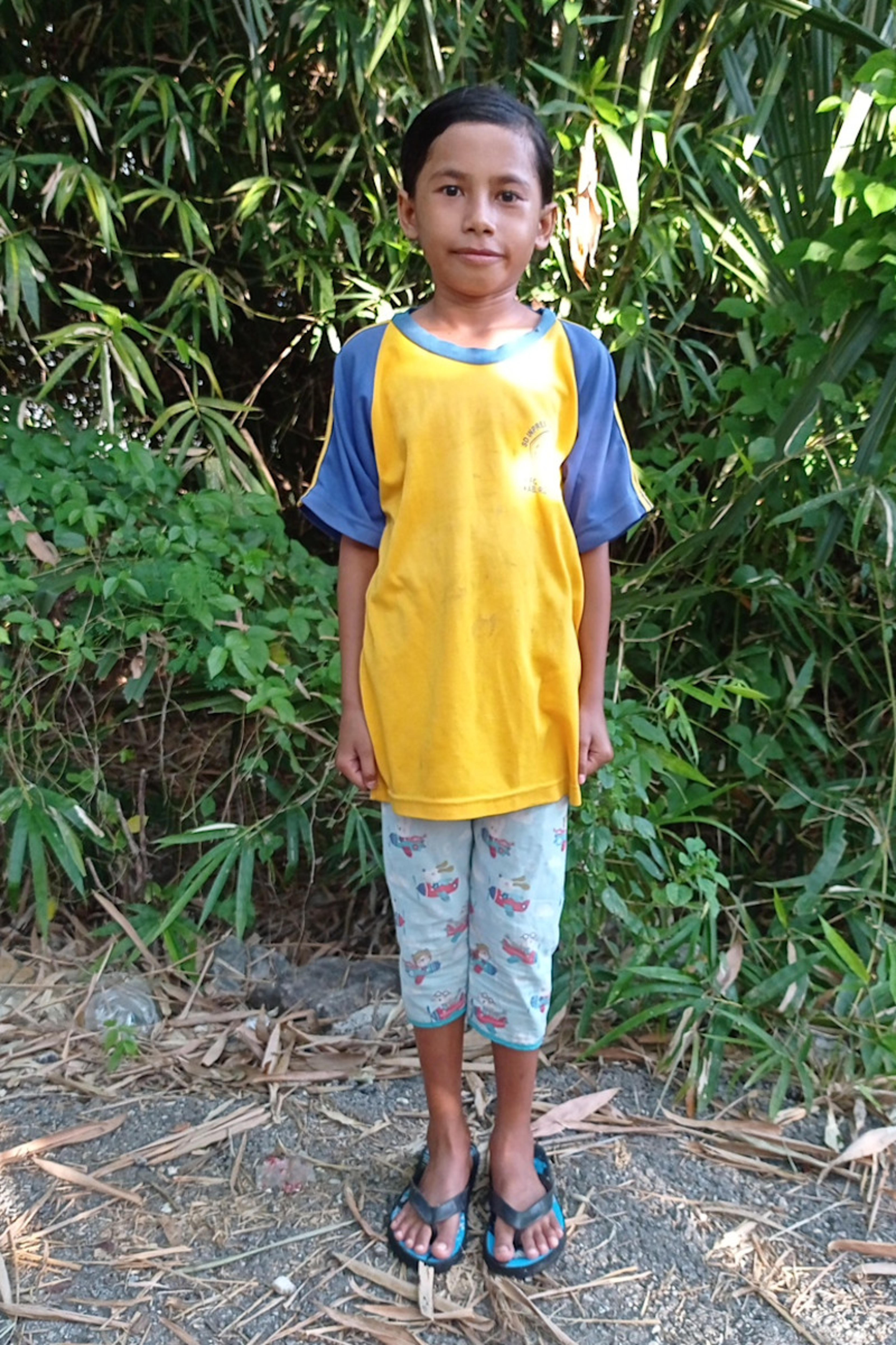 An unsponsored girl named Tasya from Indonesia who has waited 532 days for a sponsor.