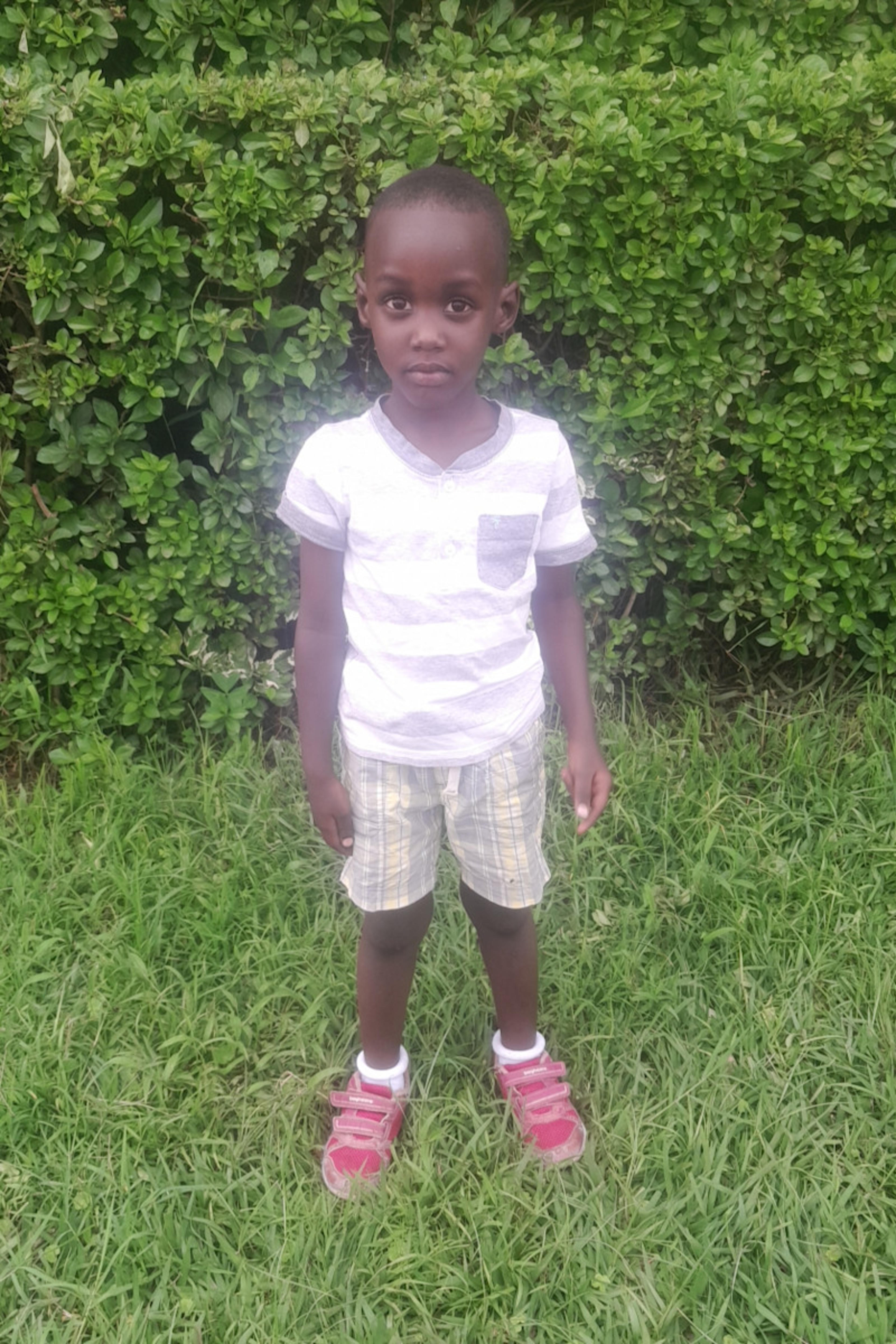 An unsponsored boy named Axel from Rwanda who lives in an AIDS-affected area, is vulnerable to exploitation and has waited 487 days for a sponsor.