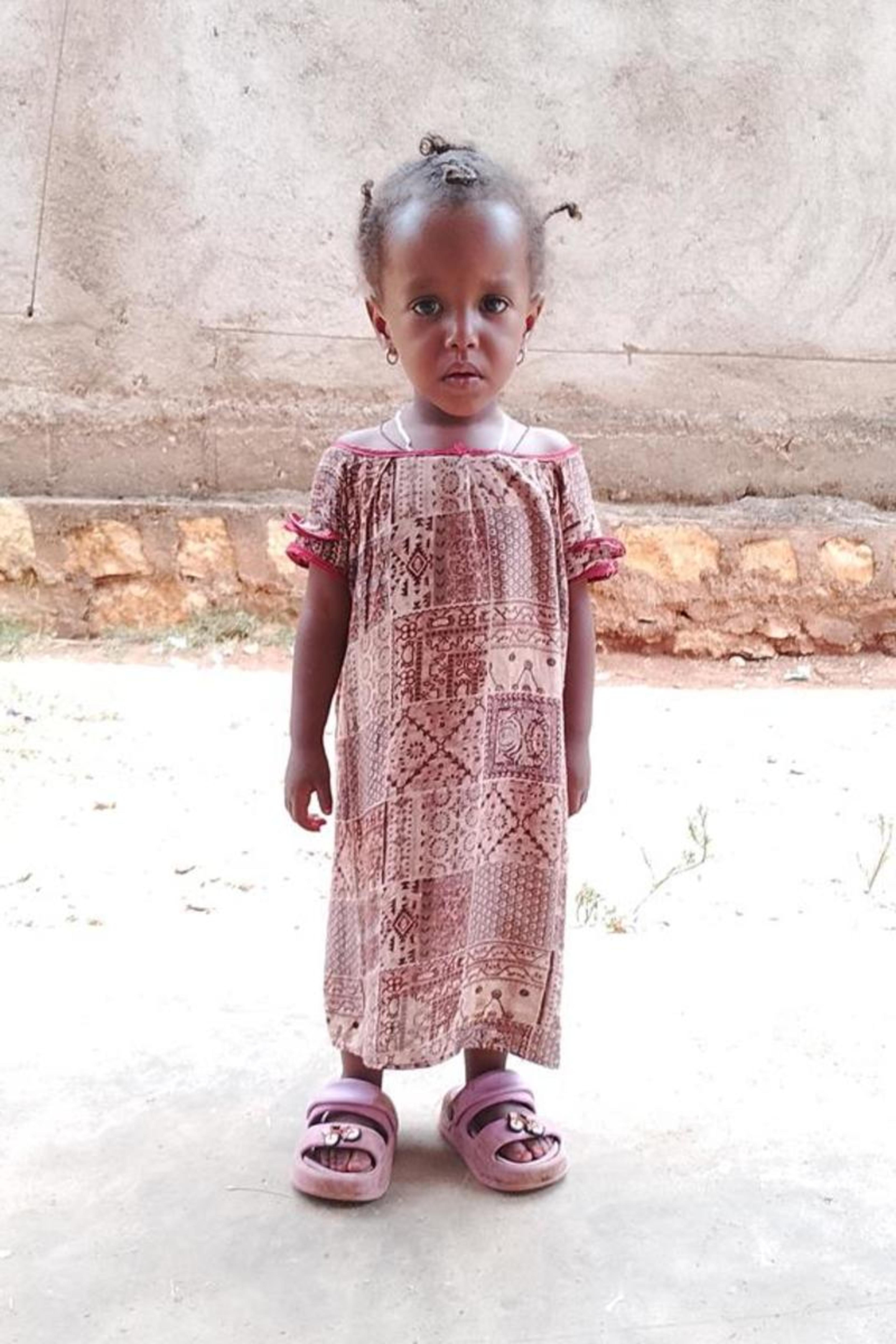 An unsponsored girl named Markonayit from Ethiopia who lives in an AIDS-affected area, is vulnerable to exploitation and has waited 201 days for a sponsor.
