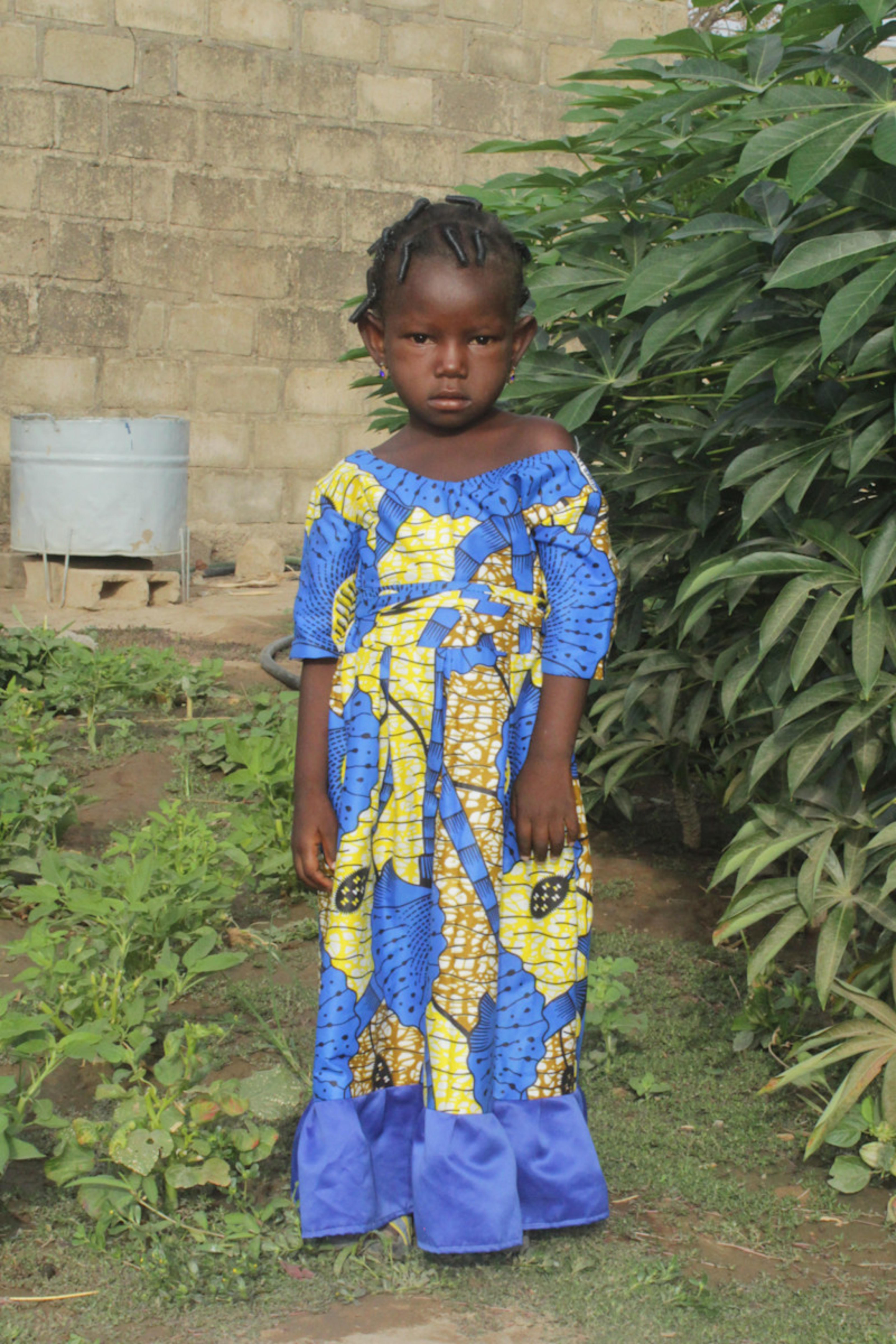 An unsponsored girl named Larissa from Burkina Faso who lives in an AIDS-affected area, is vulnerable to exploitation and has waited 488 days for a sponsor.