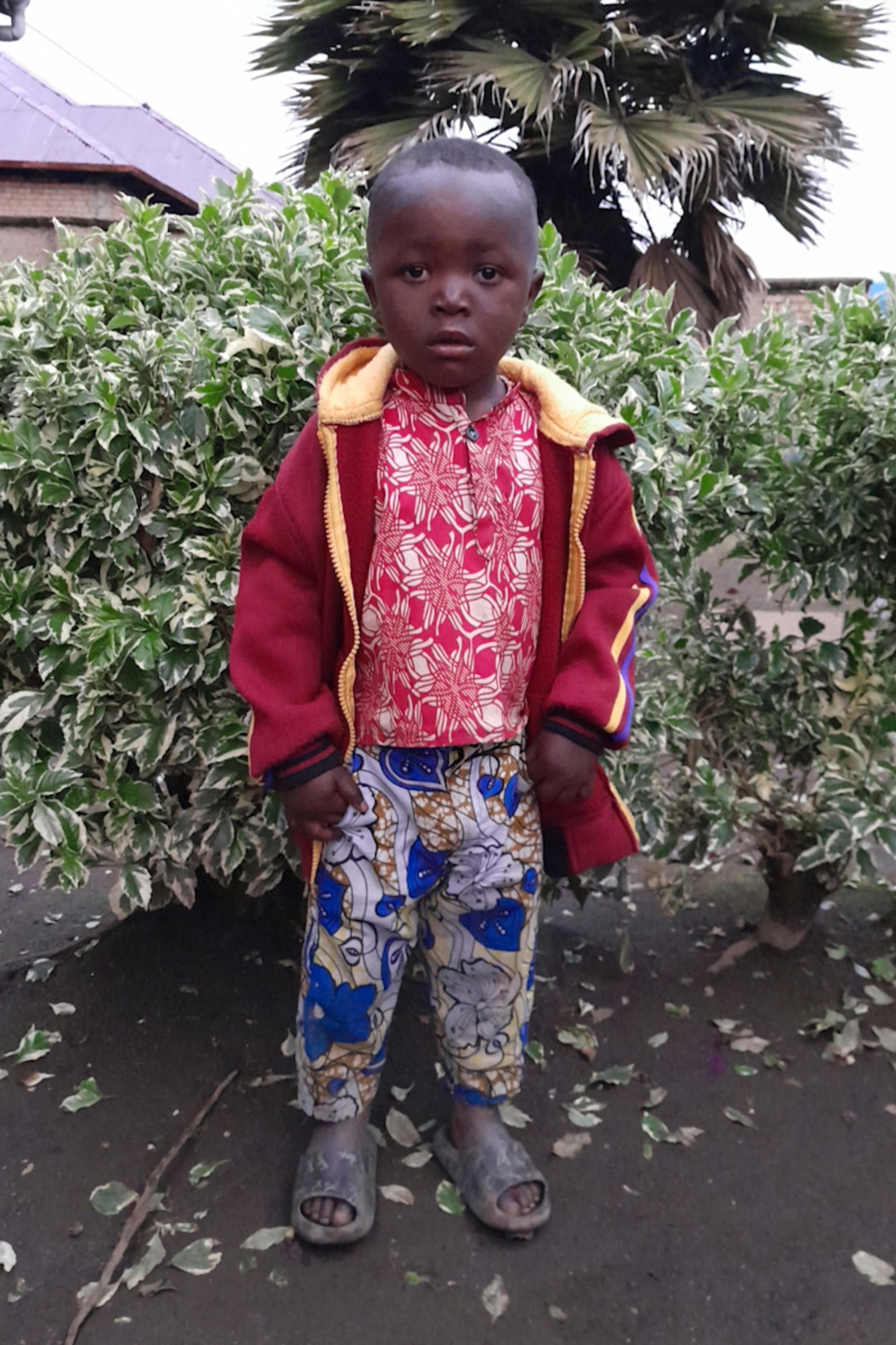 An unsponsored boy named Dushimana from Rwanda who lives in an AIDS-affected area, is vulnerable to exploitation and has waited 492 days for a sponsor.