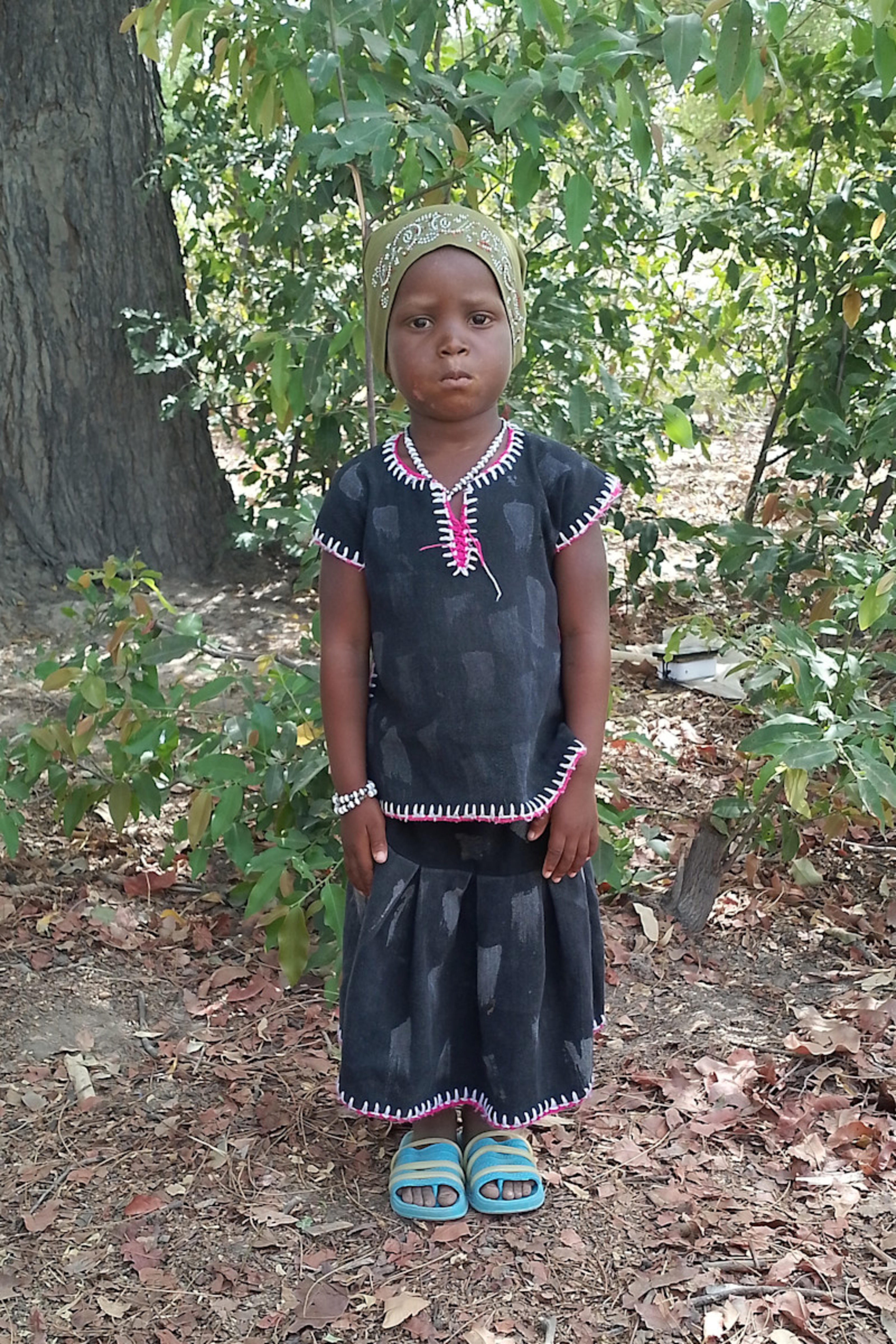 An unsponsored girl named Neimatou from Burkina Faso who lives in an AIDS-affected area, is vulnerable to exploitation and has waited 492 days for a sponsor.