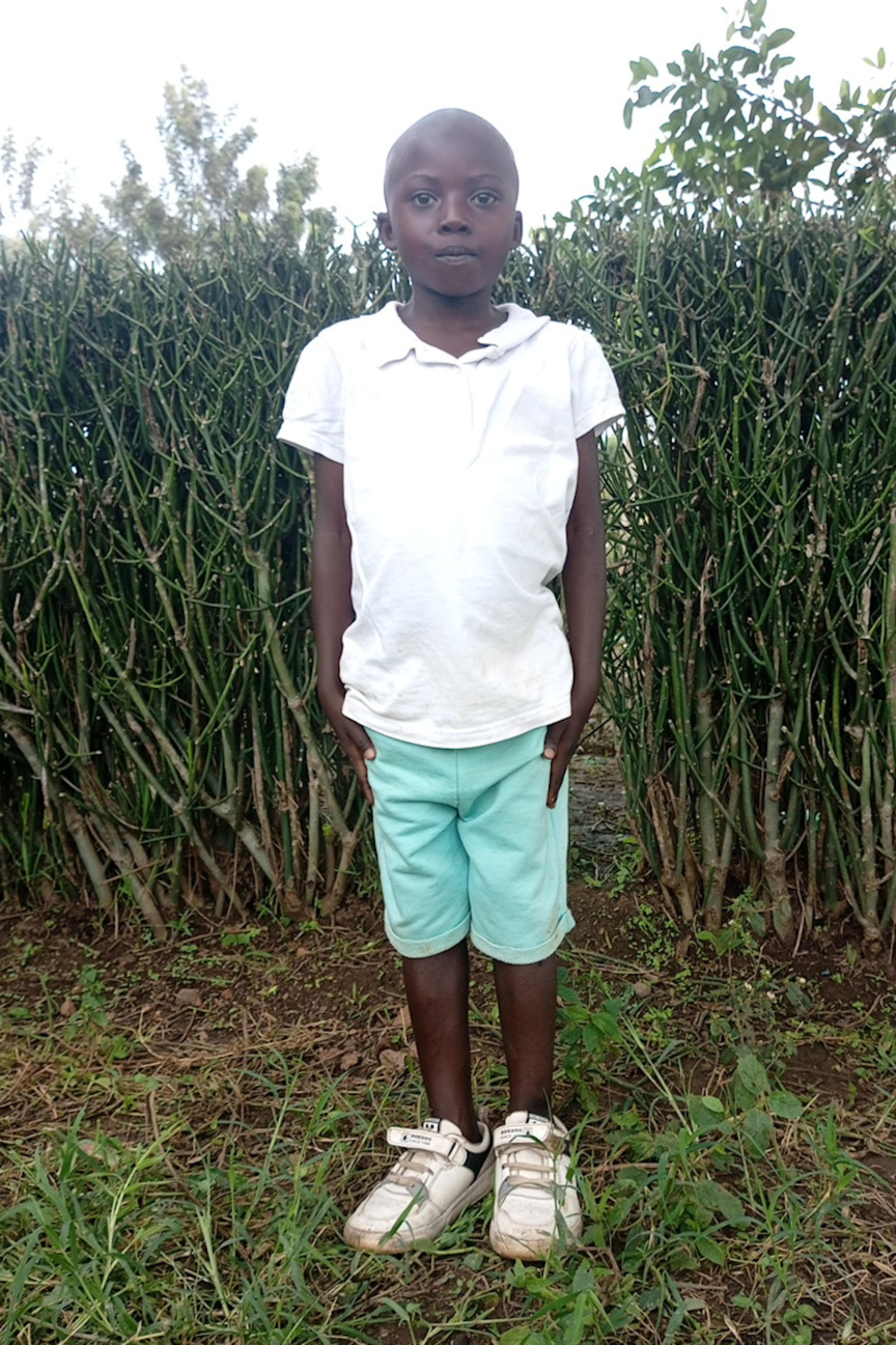 An unsponsored boy named Charles from Uganda who lives in an AIDS-affected area, is vulnerable to exploitation and has waited 489 days for a sponsor.