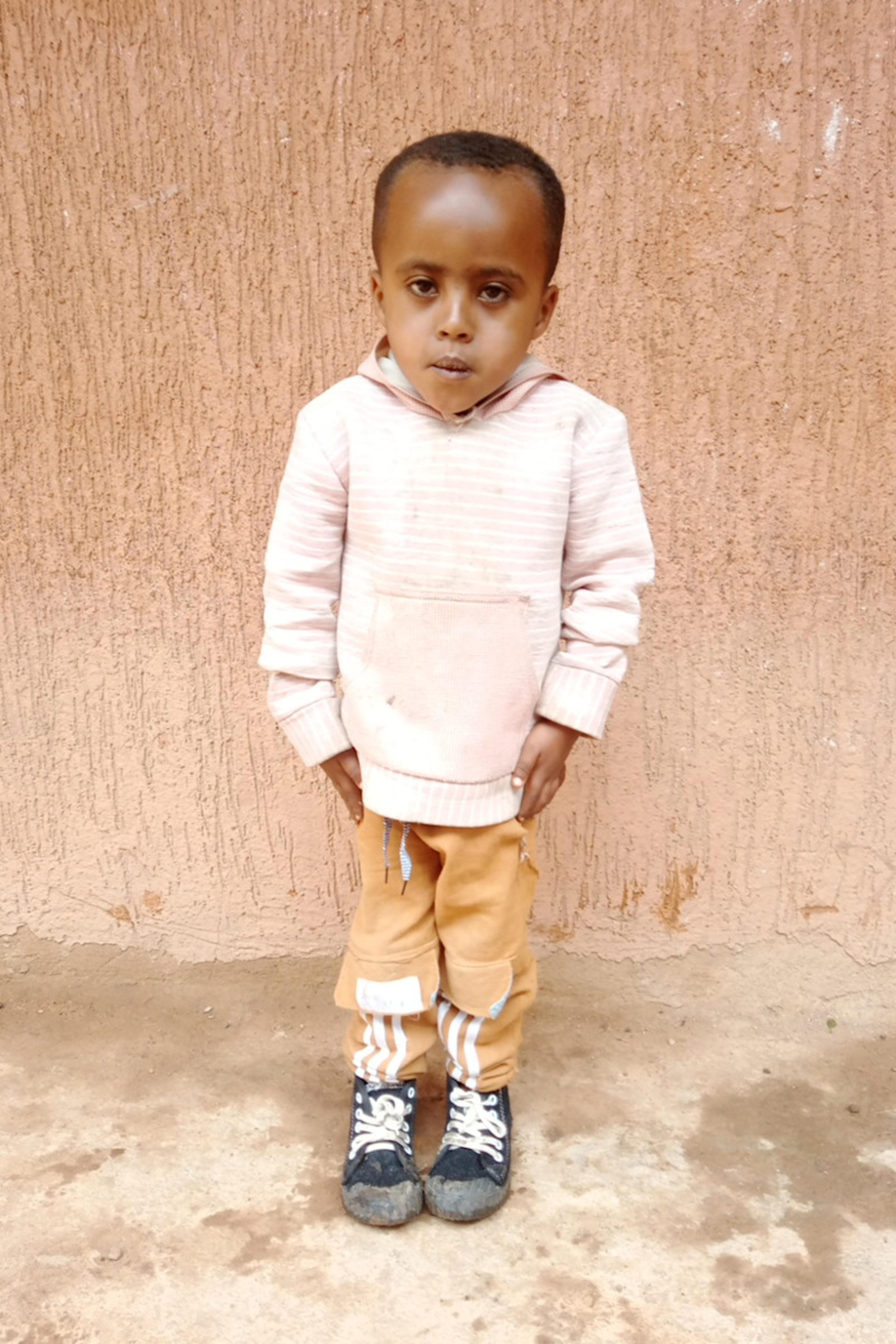 An unsponsored boy named Obsu from Ethiopia who lives in an AIDS-affected area, is vulnerable to exploitation and has waited 482 days for a sponsor.