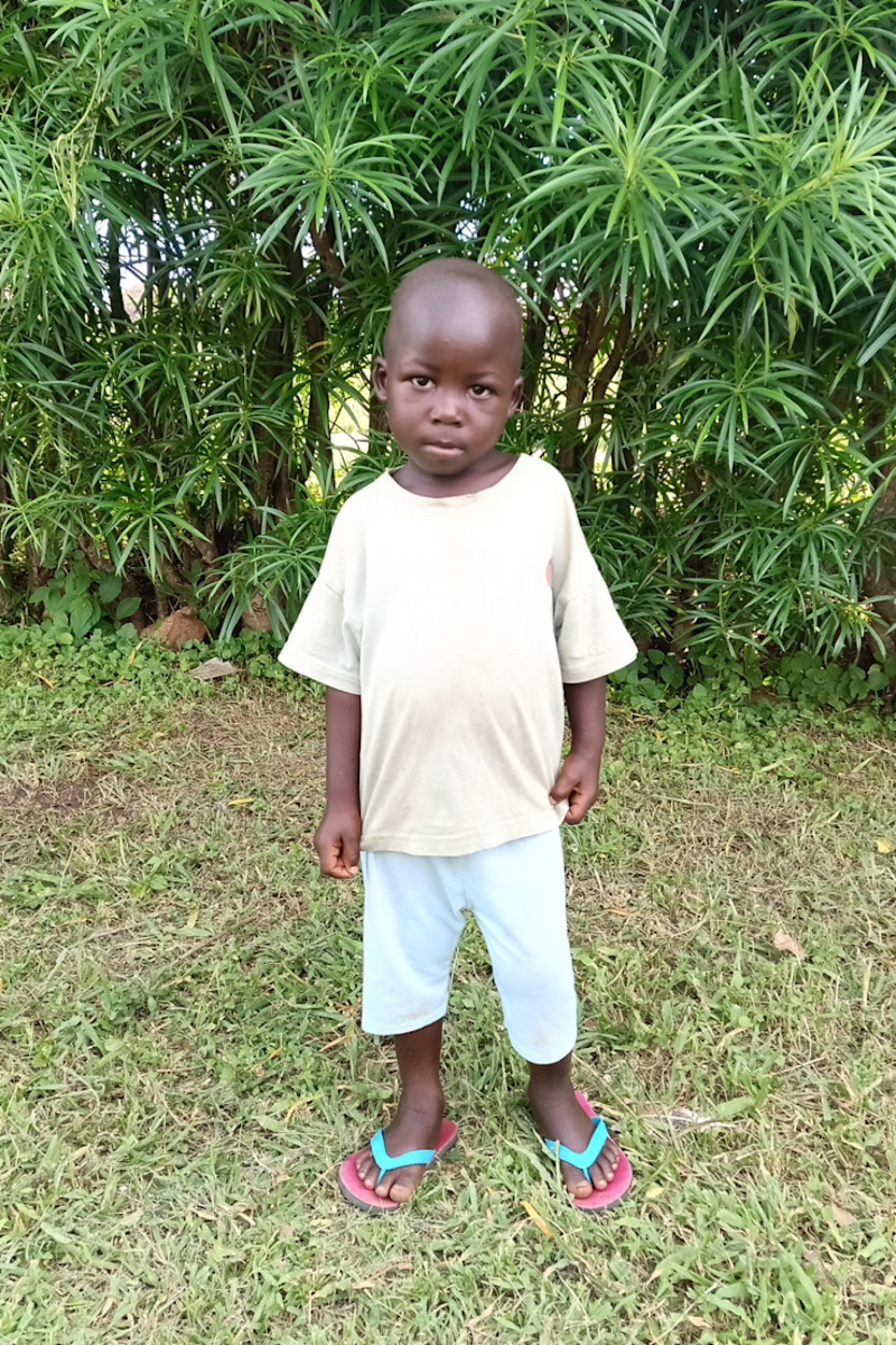 An unsponsored boy named Emmanuel from Uganda who lives in an AIDS-affected area, is vulnerable to exploitation and has waited 490 days for a sponsor.