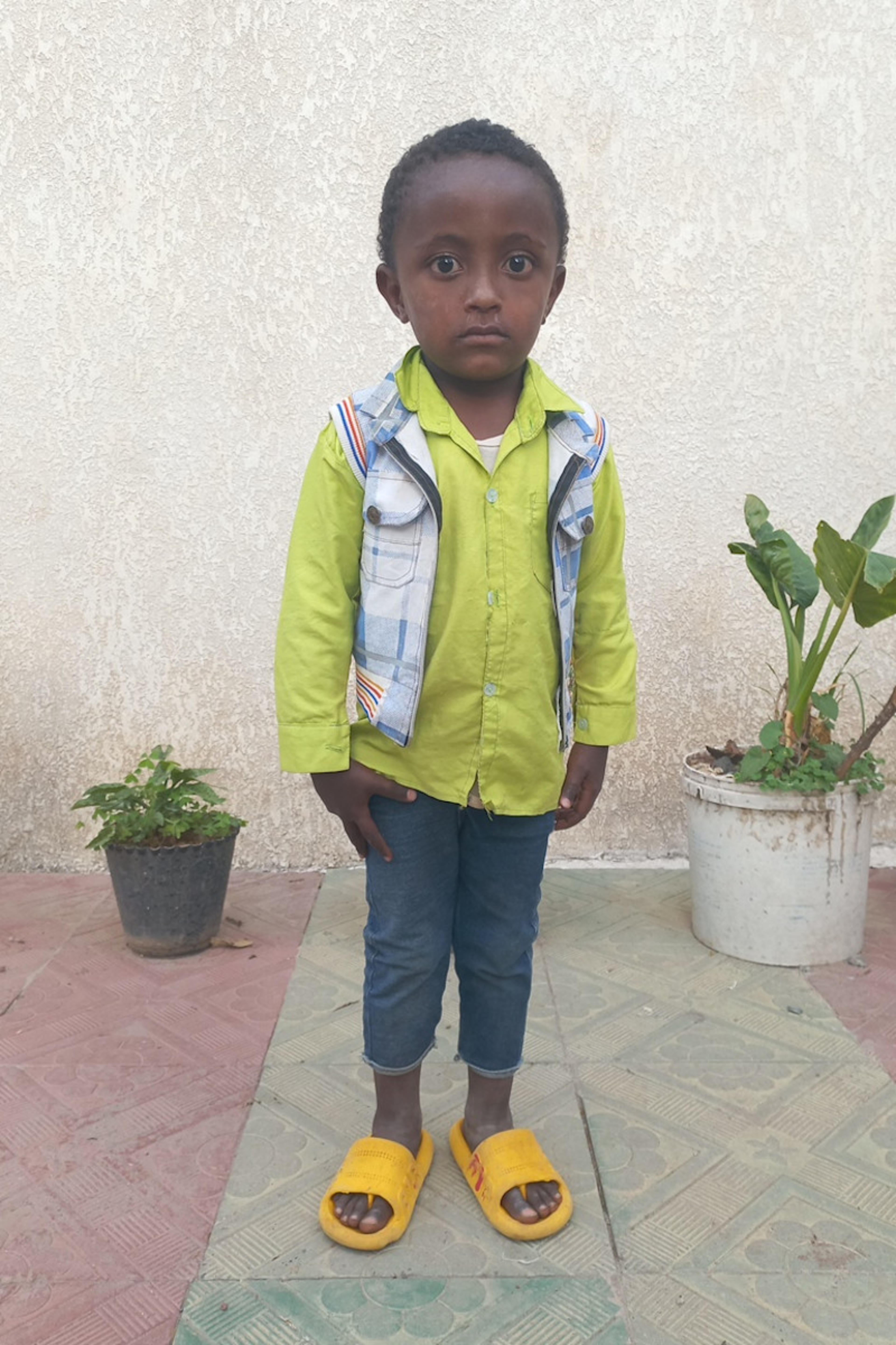 An unsponsored boy named Nahom from Ethiopia who lives in an AIDS-affected area, is vulnerable to exploitation and has waited 463 days for a sponsor.