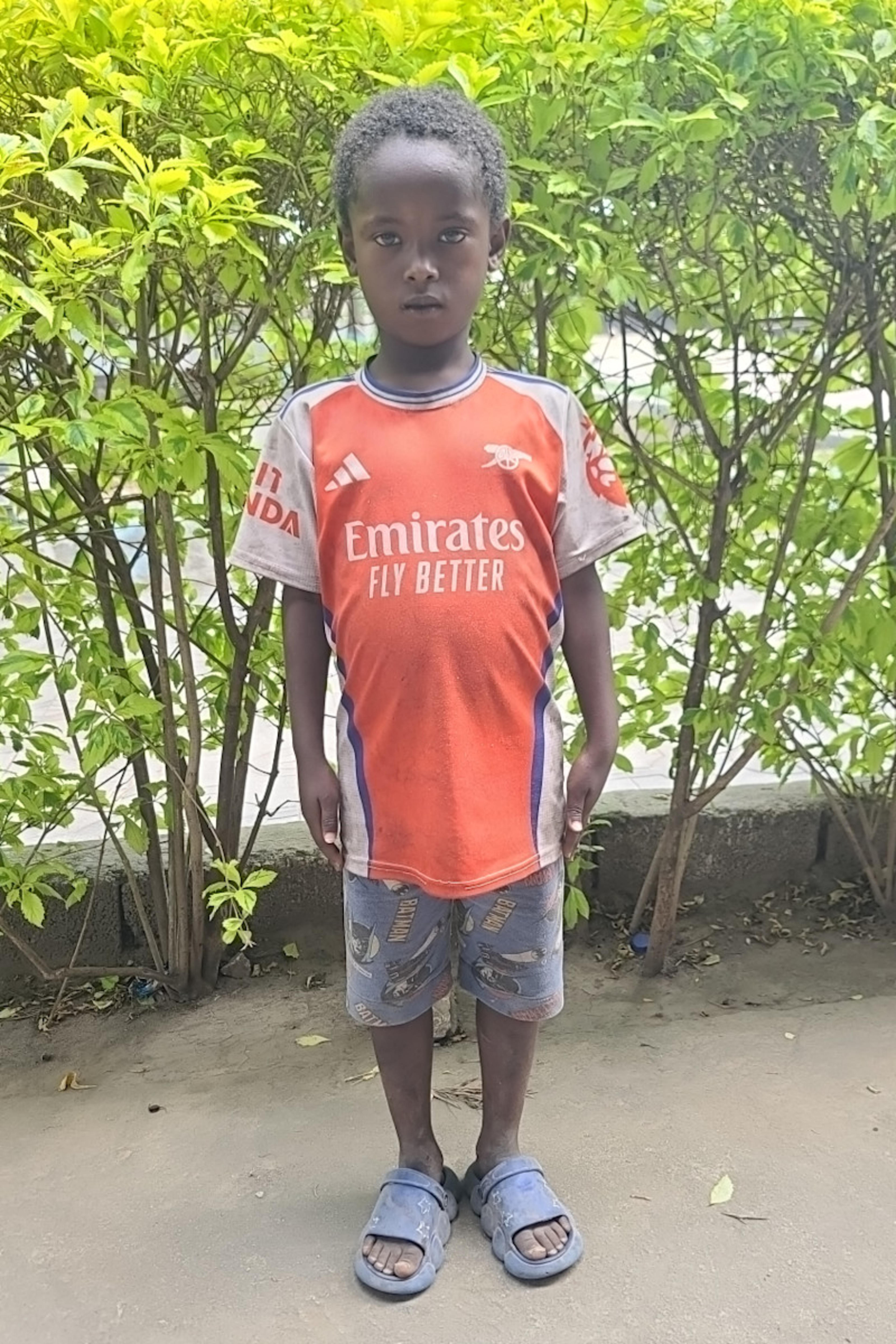 An unsponsored boy named Mintesinot from Ethiopia who lives in an AIDS-affected area, is vulnerable to exploitation and has waited 461 days for a sponsor.