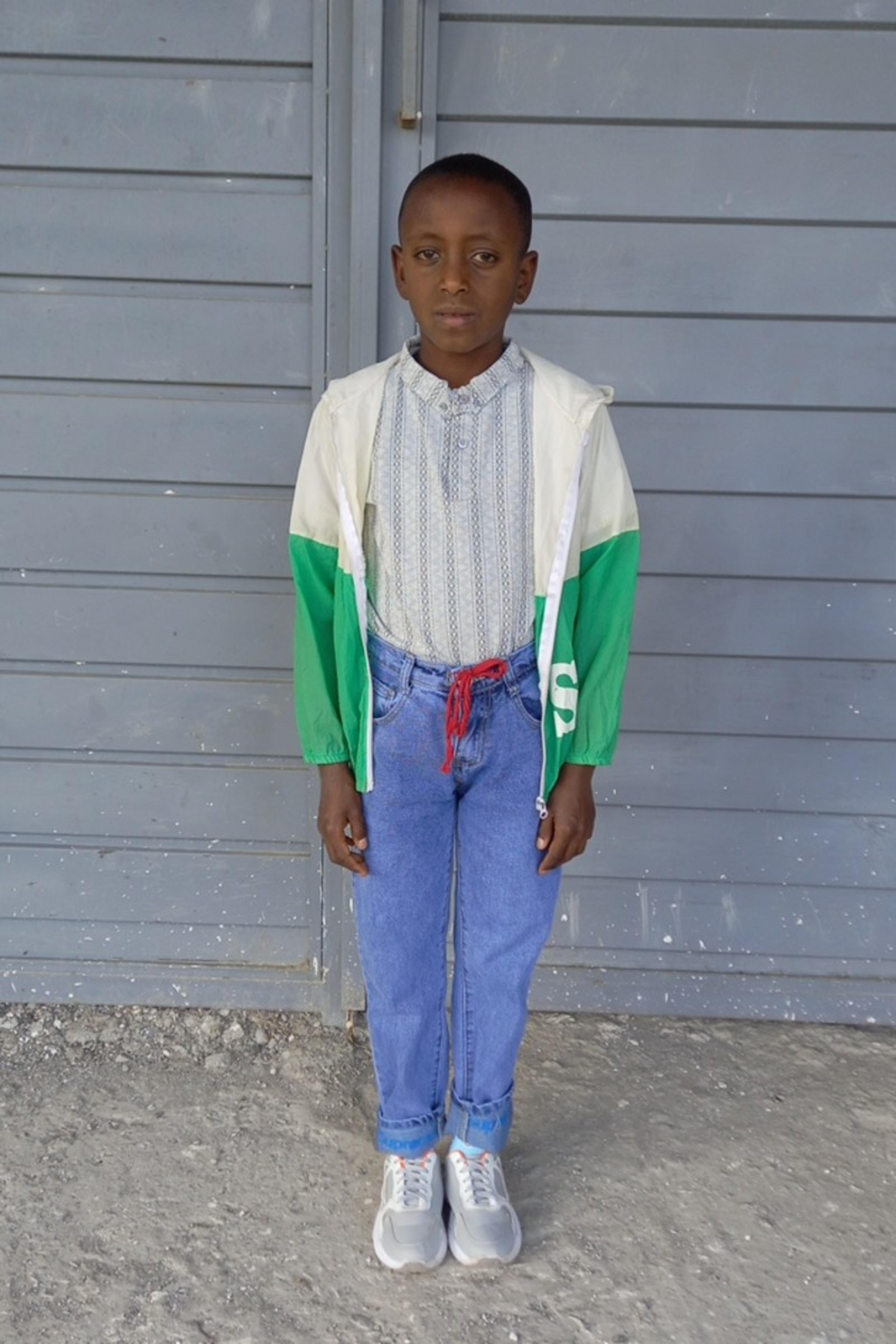 An unsponsored boy named Yetebarek from Ethiopia who lives in an AIDS-affected area, is vulnerable to exploitation and has waited 445 days for a sponsor.
