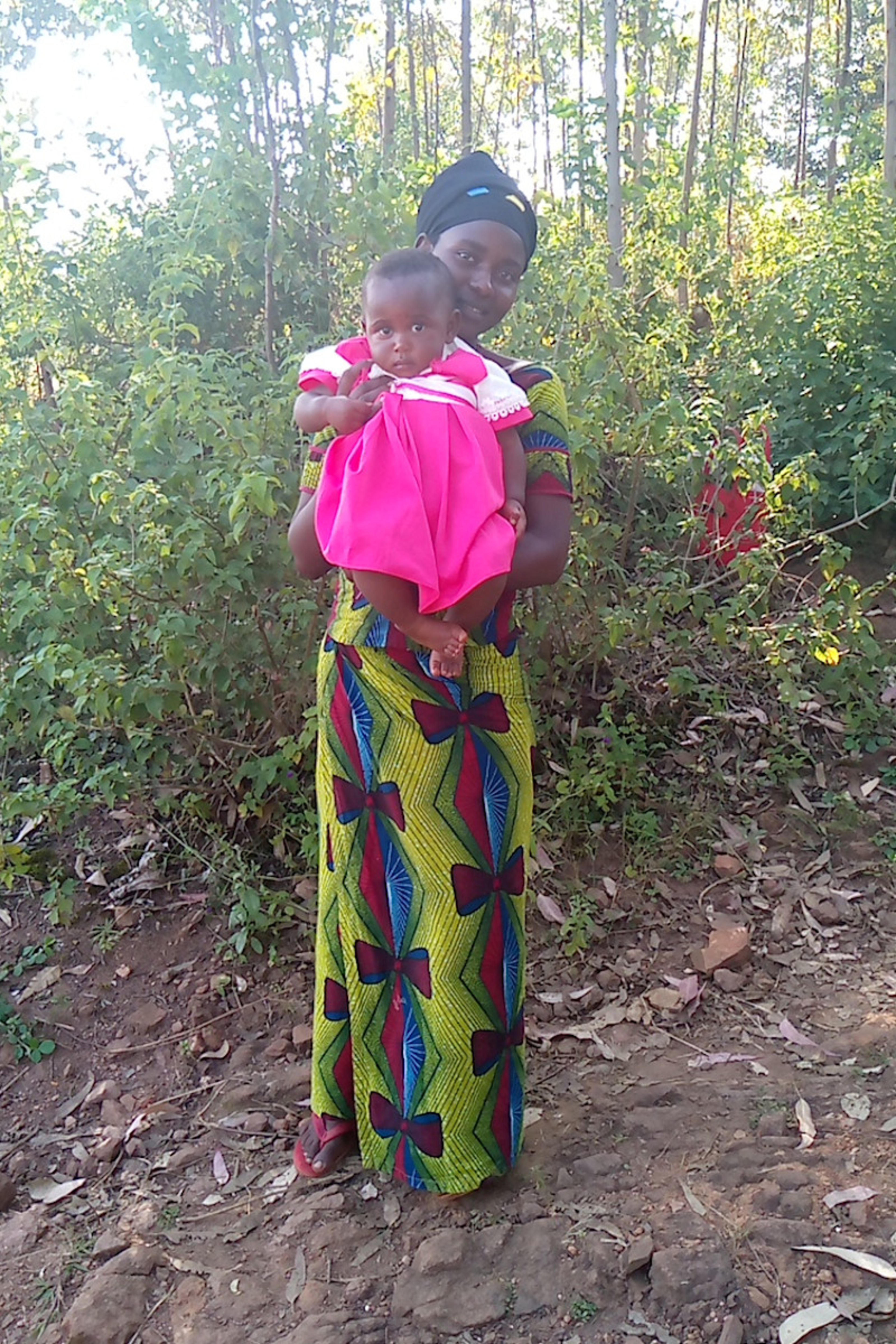 An unsponsored girl named Naome from Rwanda who lives in an AIDS-affected area, is vulnerable to exploitation and has waited 484 days for a sponsor.