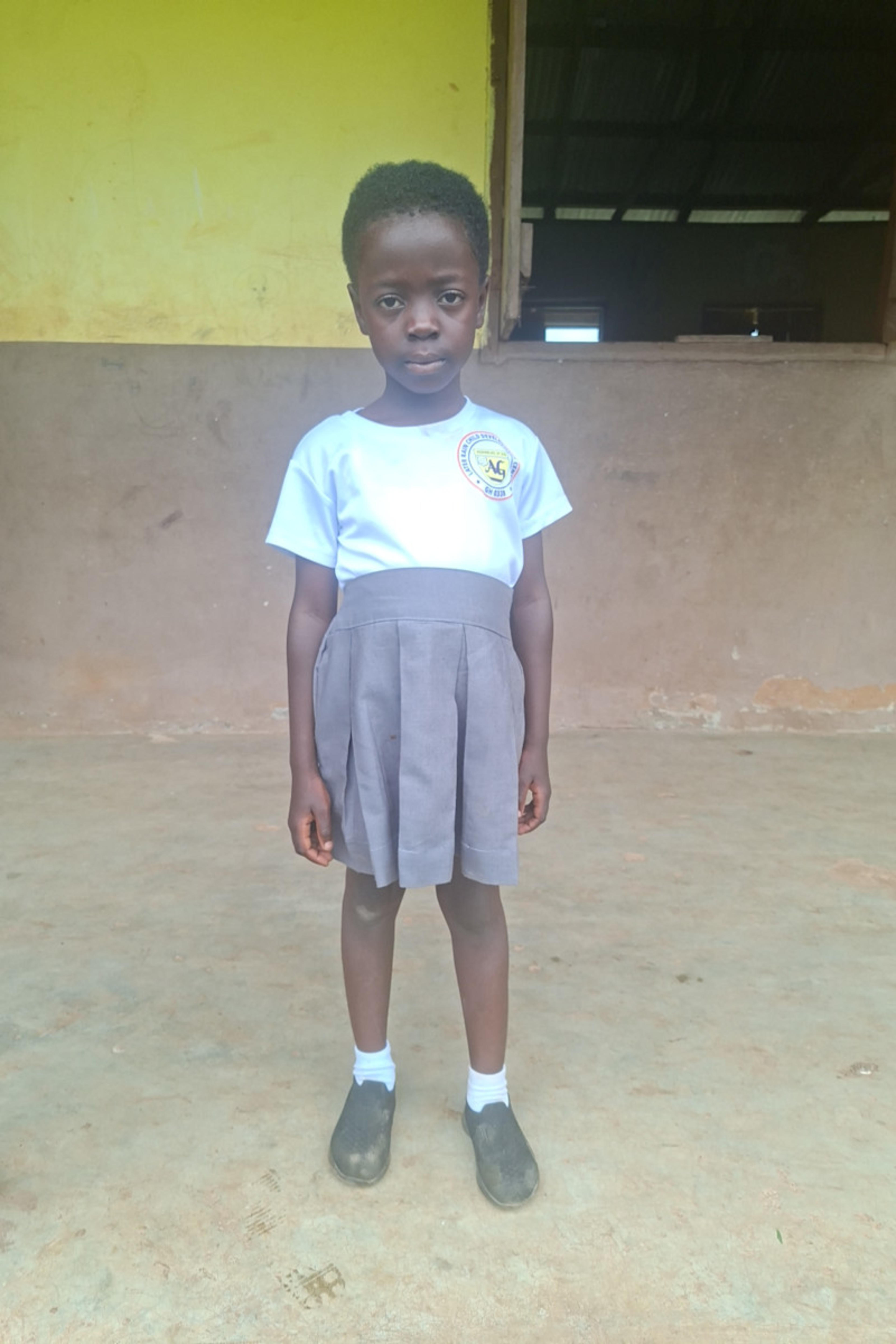 An unsponsored girl named Gyamfuah from Ghana who lives in an AIDS-affected area and has waited 593 days for a sponsor.