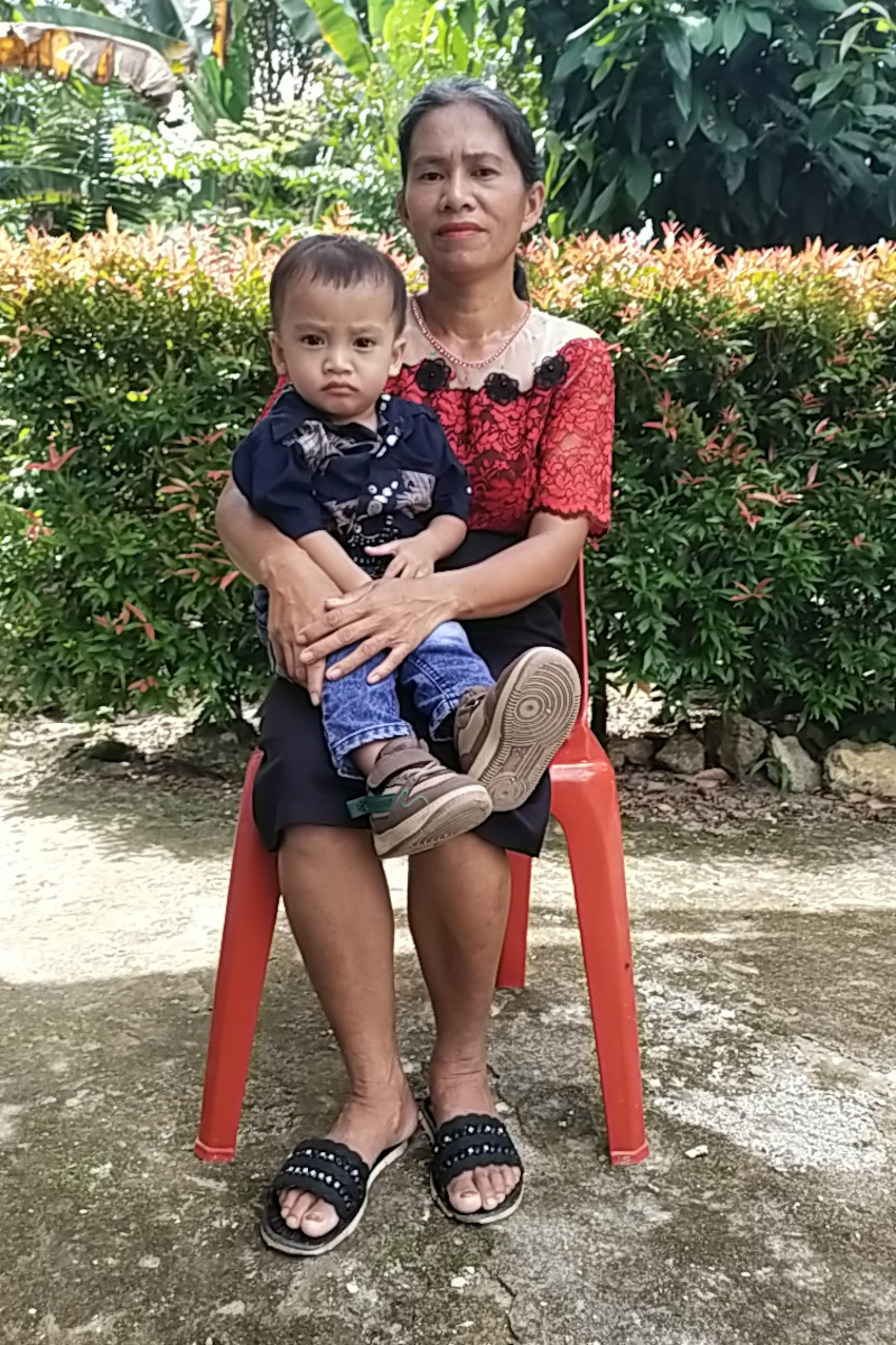 An unsponsored boy named Dion from Indonesia who has waited 389 days for a sponsor.