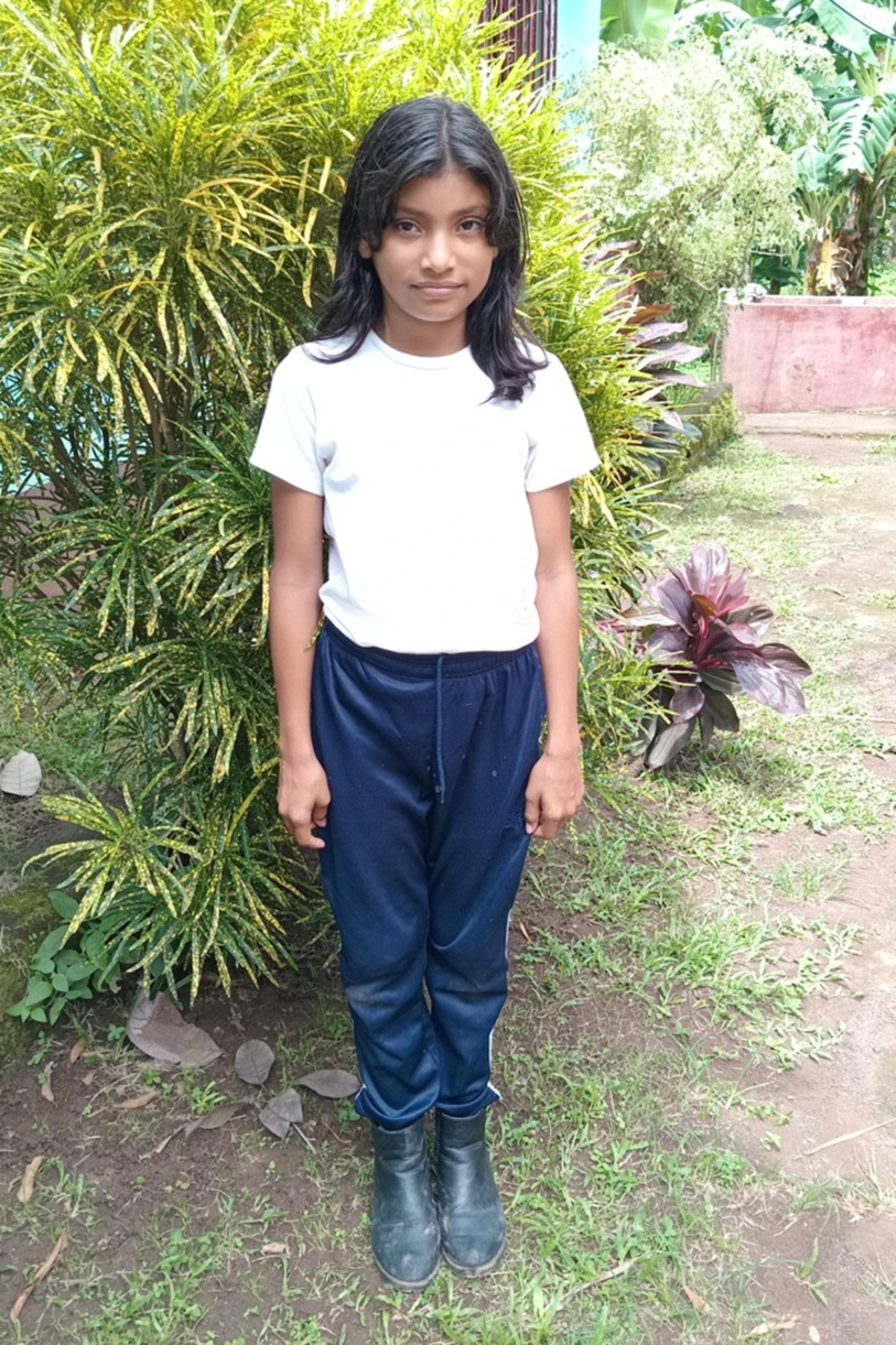 An unsponsored girl named Daleysha from Nicaragua who has waited 674 days for a sponsor.