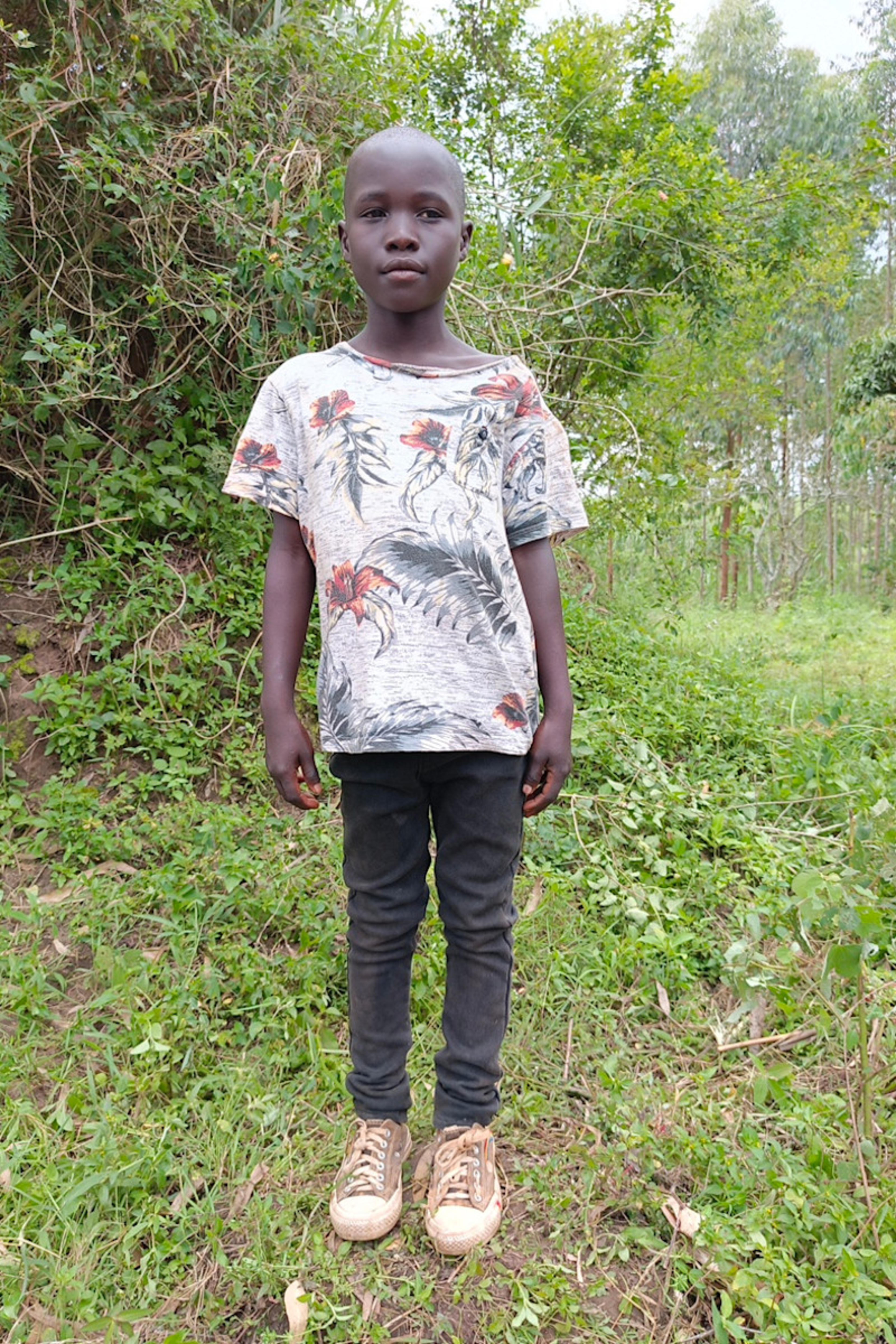 An unsponsored boy named Zubairi from Uganda who lives in an AIDS-affected area, is vulnerable to exploitation and has waited 389 days for a sponsor.