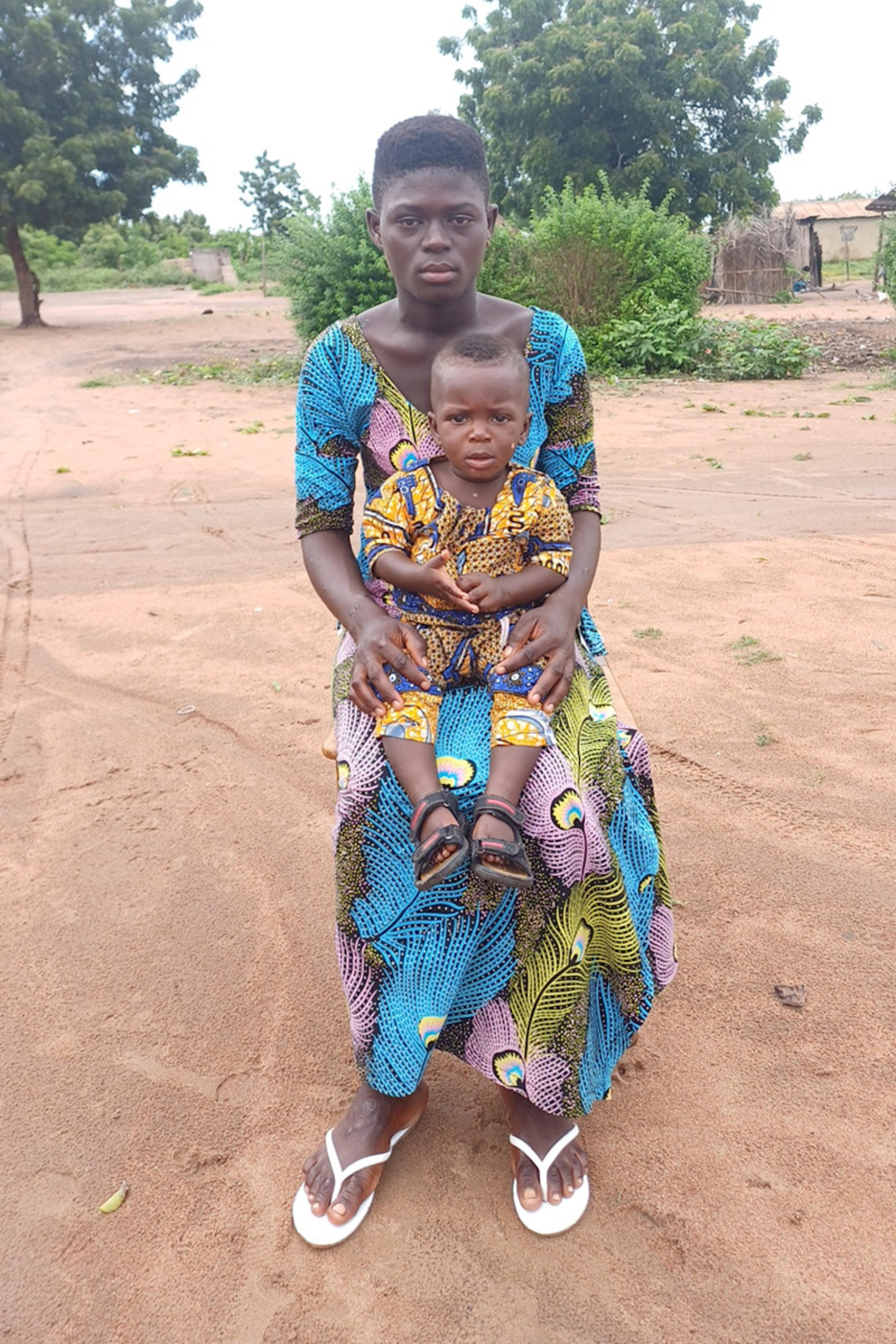 An unsponsored boy named François from Togo who lives in an AIDS-affected area, is vulnerable to exploitation and has waited 345 days for a sponsor.
