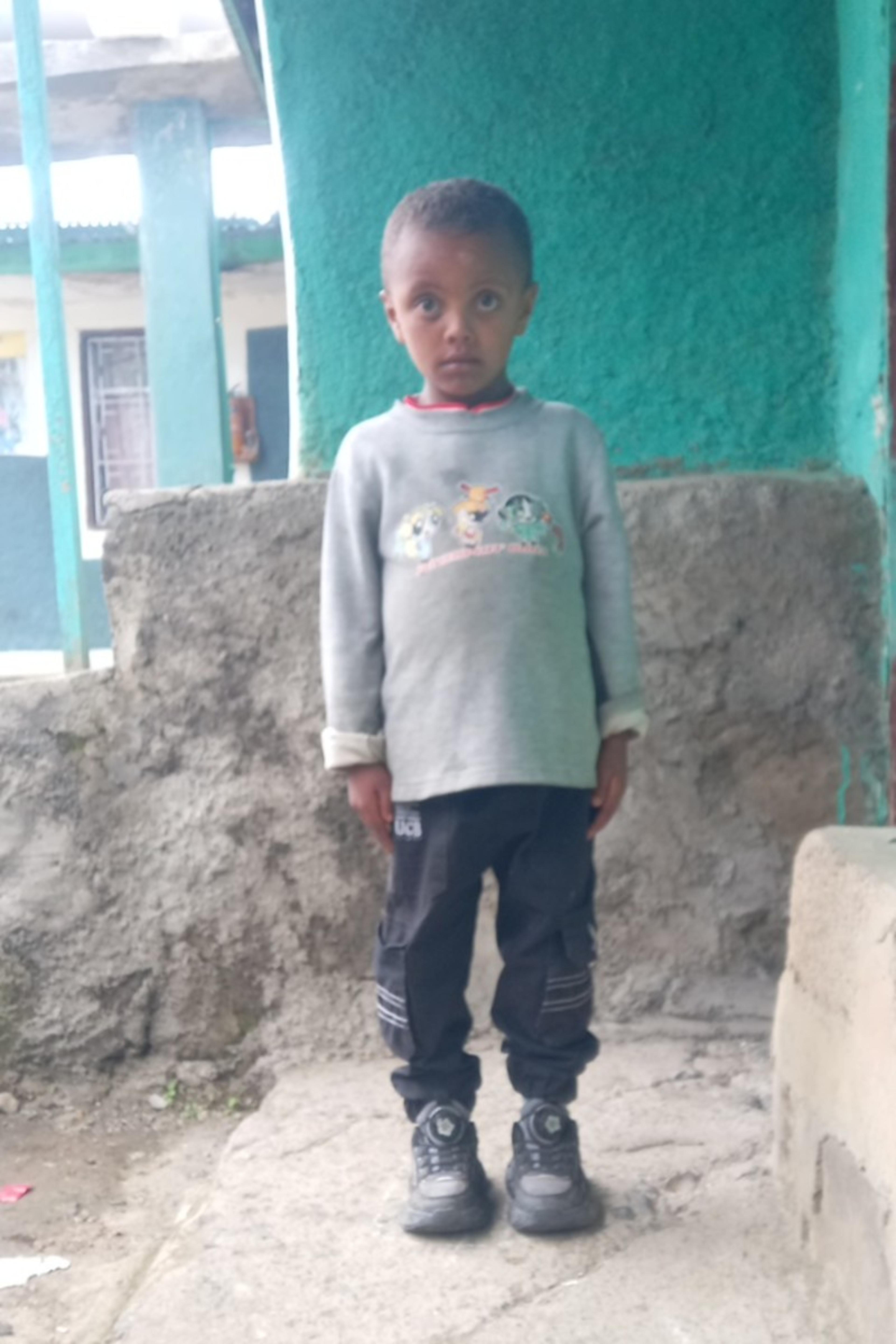 An unsponsored boy named Anania from Ethiopia who lives in an AIDS-affected area, is vulnerable to exploitation and has waited 320 days for a sponsor.