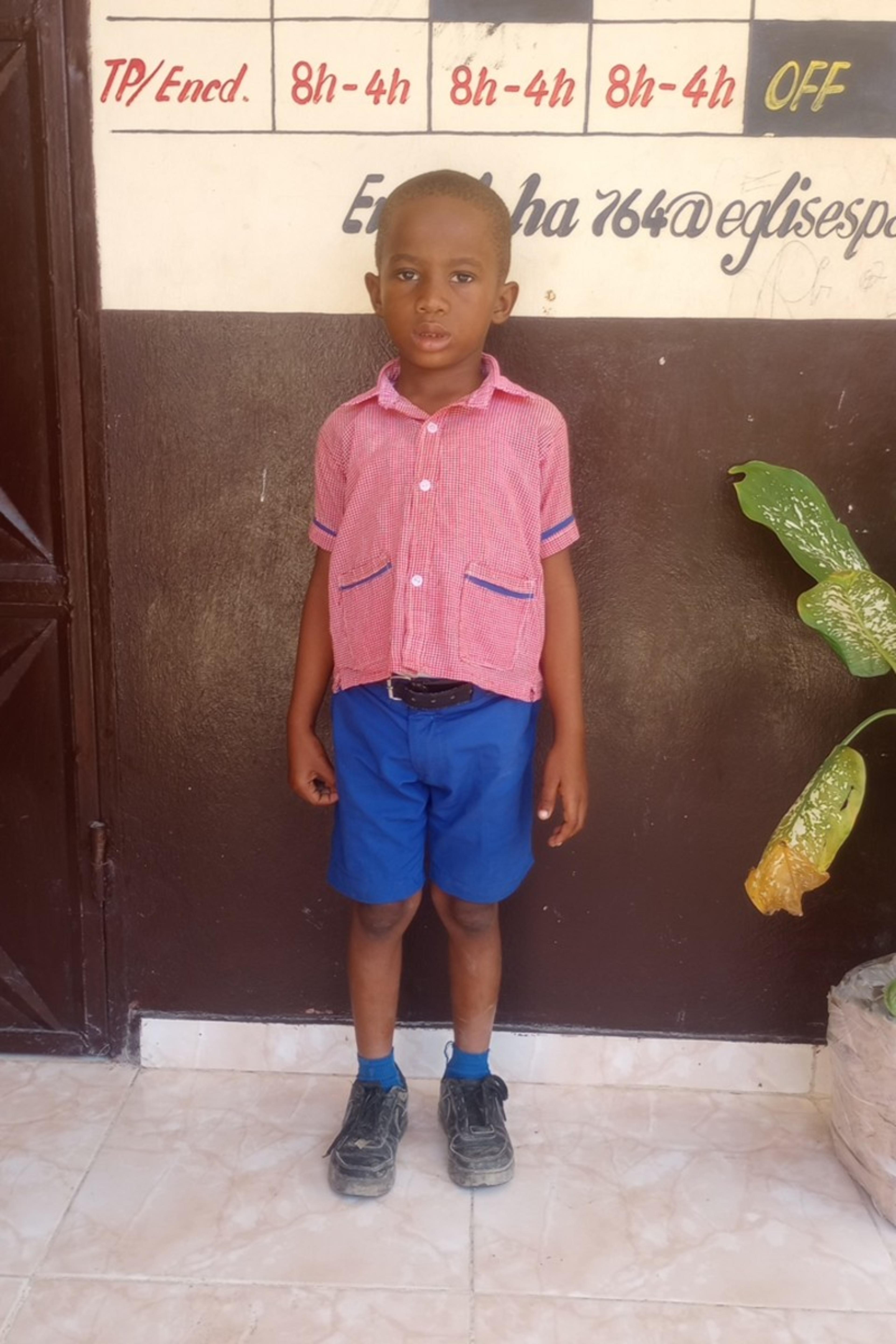 An unsponsored boy named Michaël from Haiti who is vulnerable to exploitation and has waited 657 days for a sponsor.