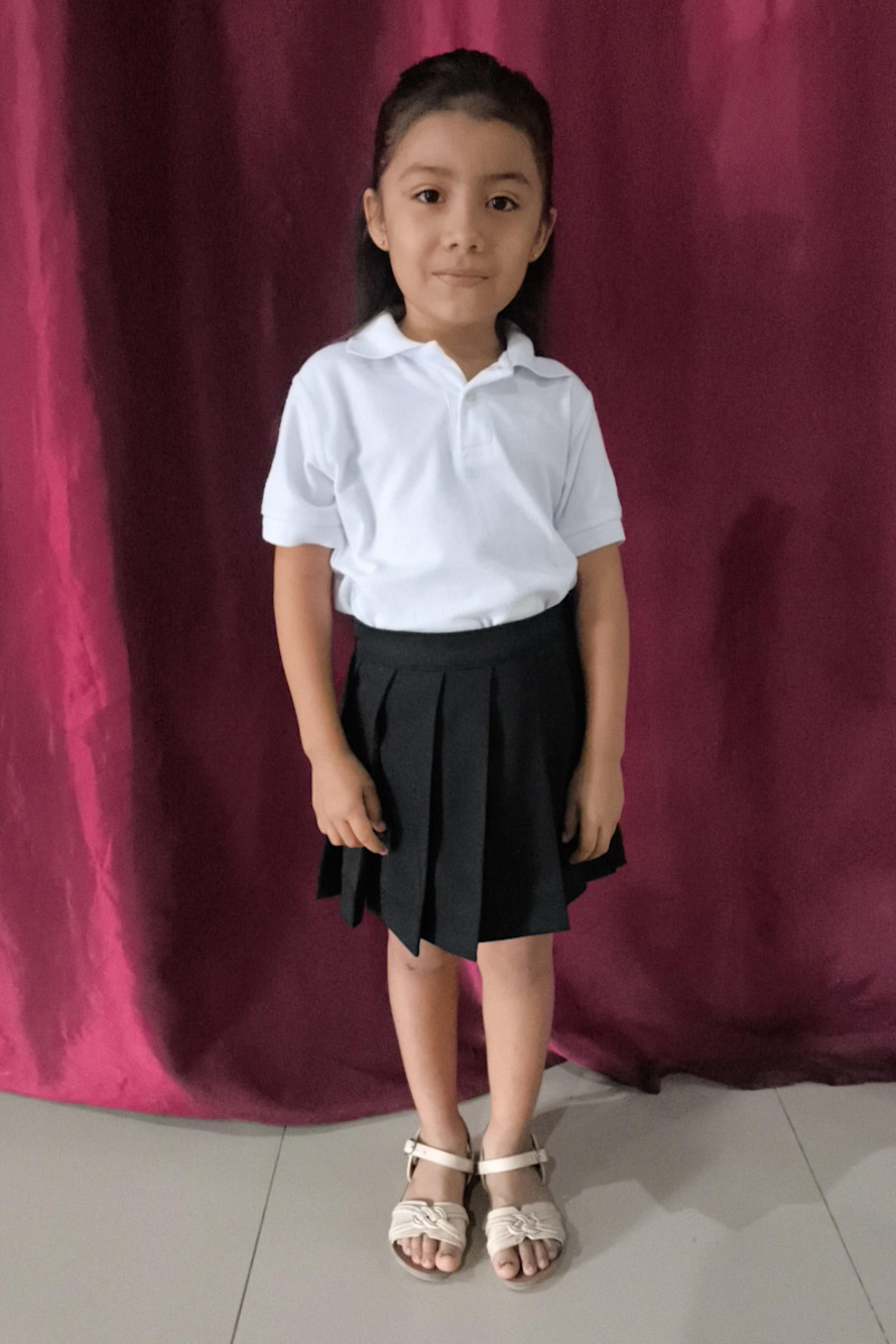 An unsponsored girl named Faryanys from Nicaragua who has waited 661 days for a sponsor.