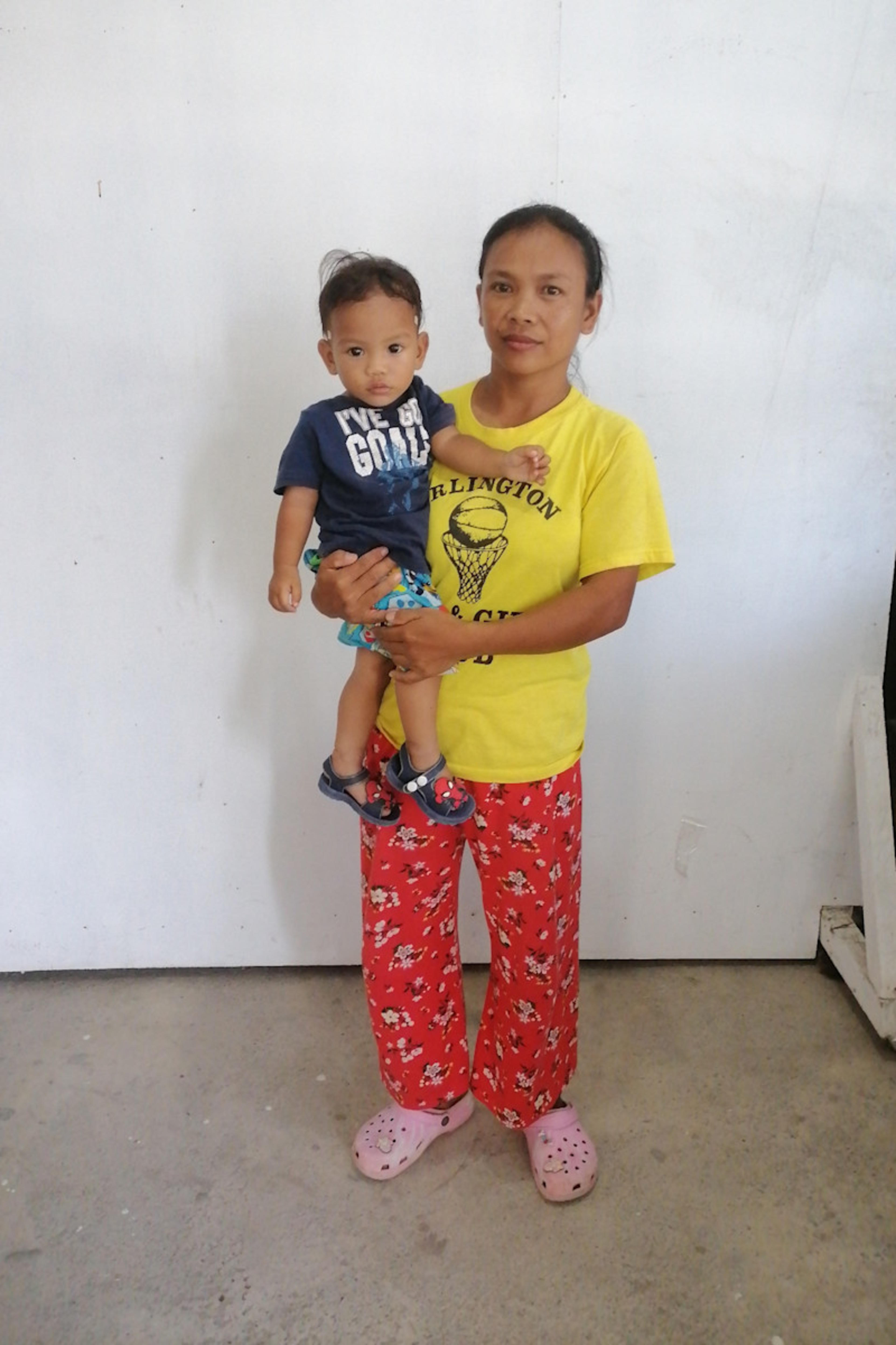 An unsponsored boy named Yoyo from Philippines who has waited 296 days for a sponsor.