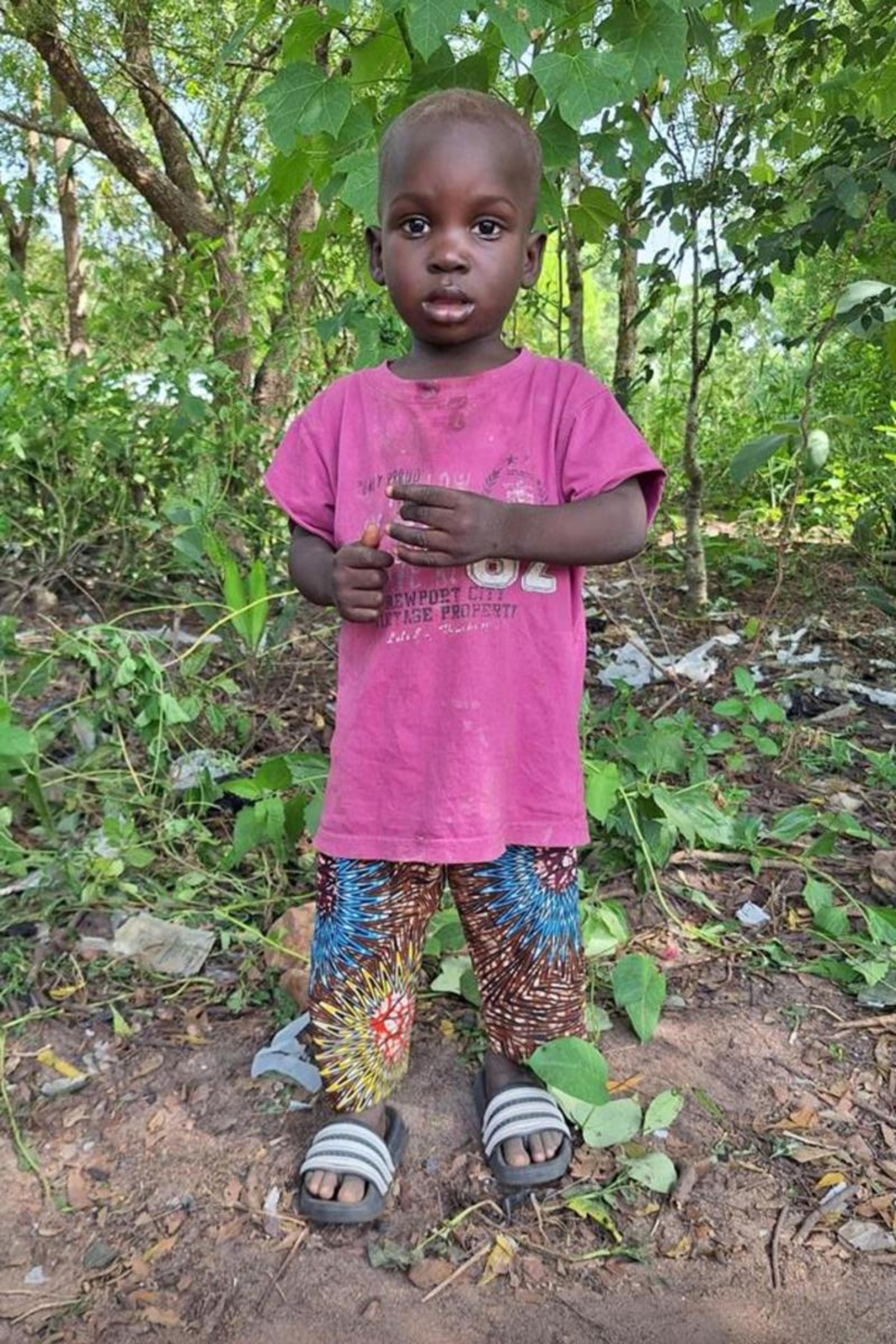 An unsponsored boy named Gedeon from Togo who lives in an AIDS-affected area, is vulnerable to exploitation and has waited 263 days for a sponsor.