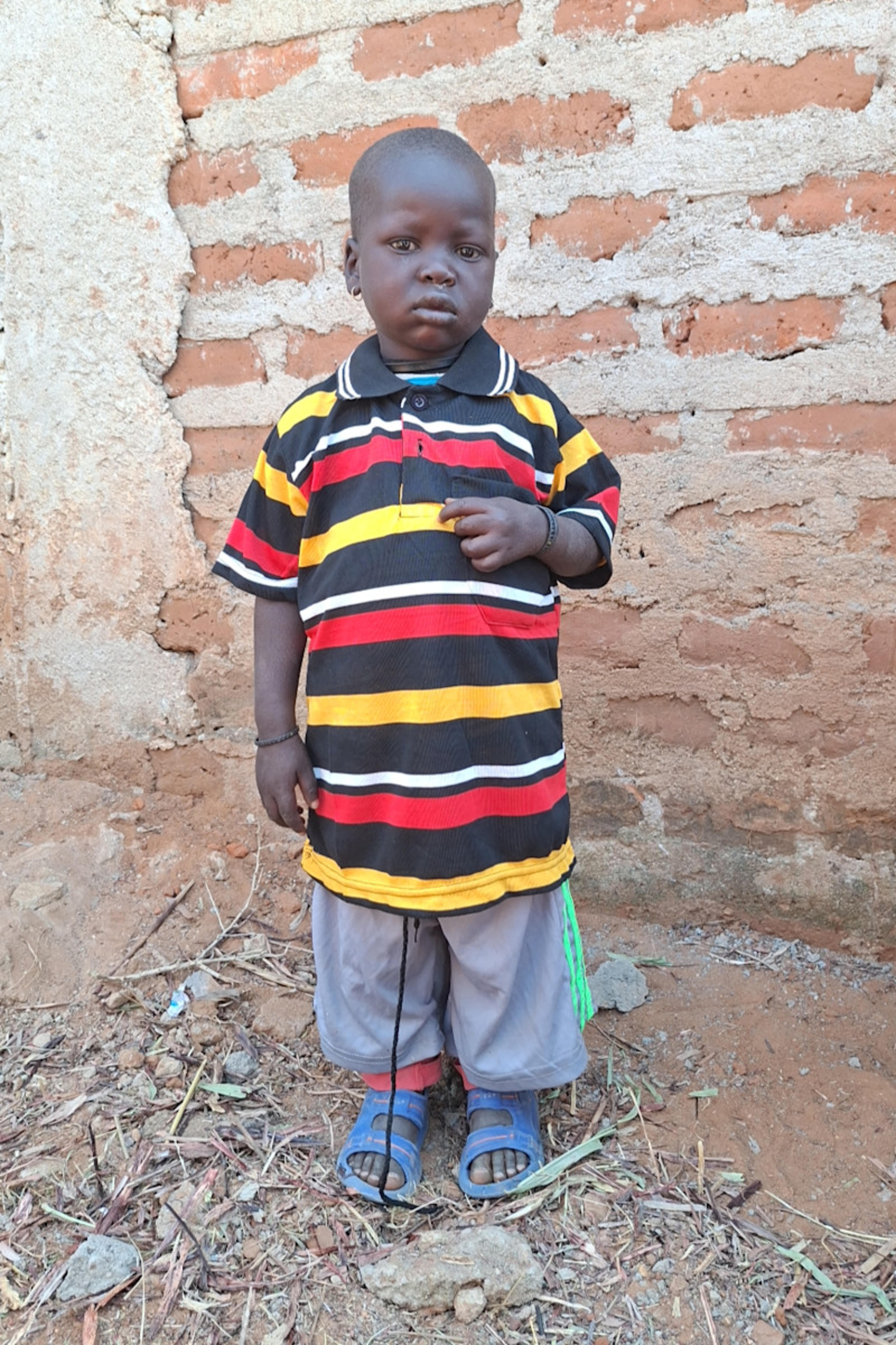 An unsponsored boy named John from Uganda who lives in an AIDS-affected area, is vulnerable to exploitation and has waited 272 days for a sponsor.