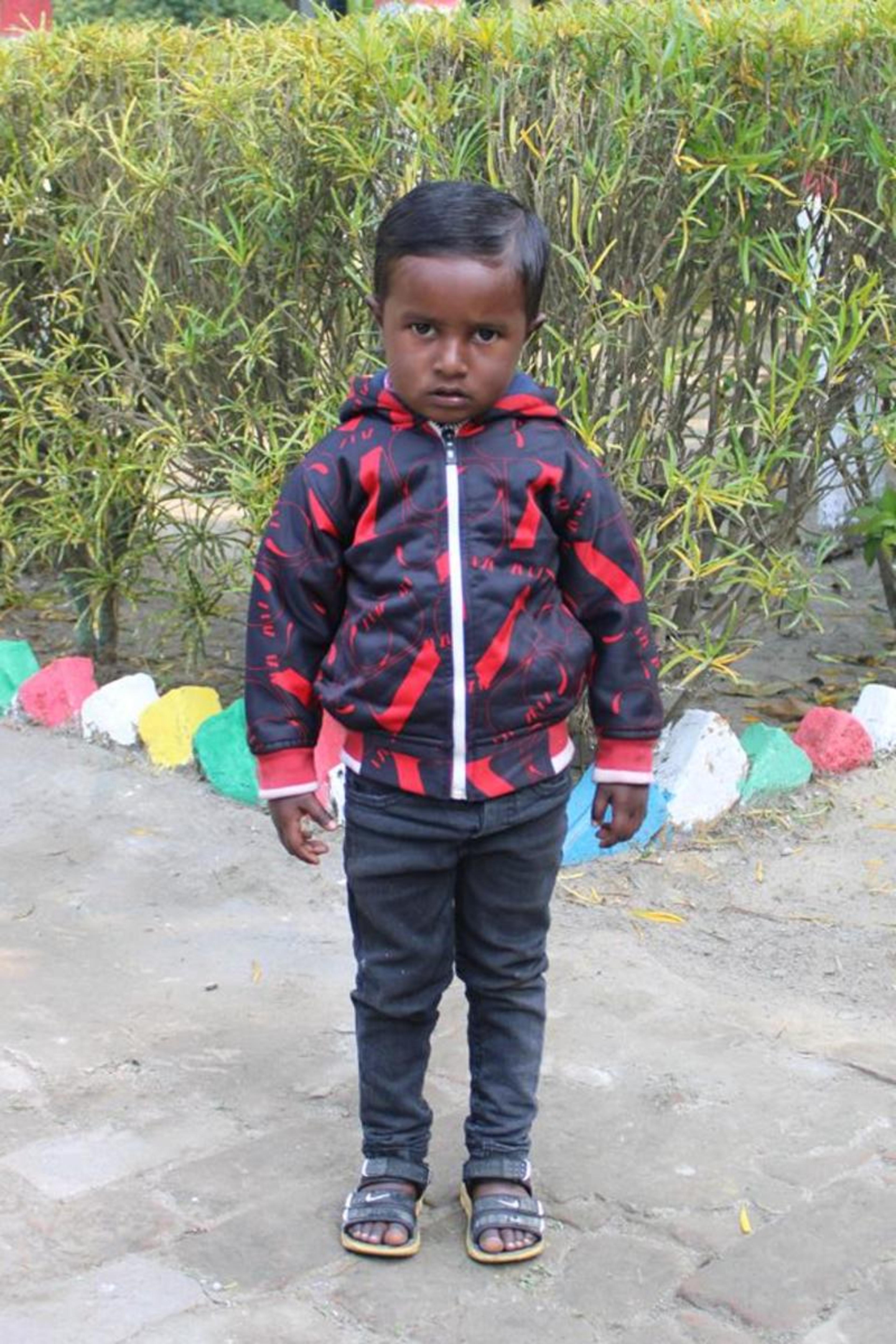 An unsponsored boy named Umar from Bangladesh who is vulnerable to exploitation and has waited 253 days for a sponsor.