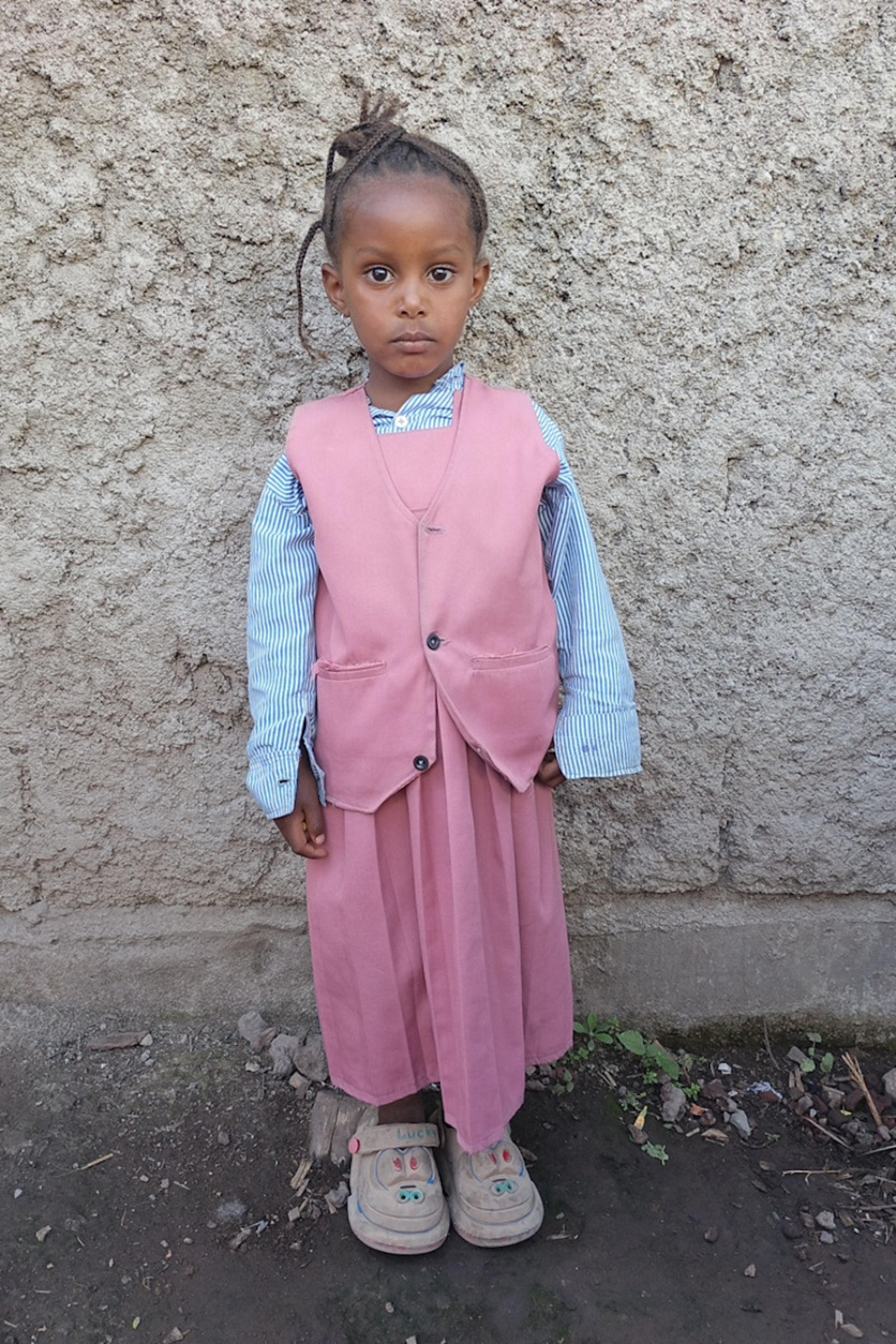 An unsponsored girl named Mintamir from Ethiopia who lives in an AIDS-affected area, is vulnerable to exploitation and has waited 320 days for a sponsor.
