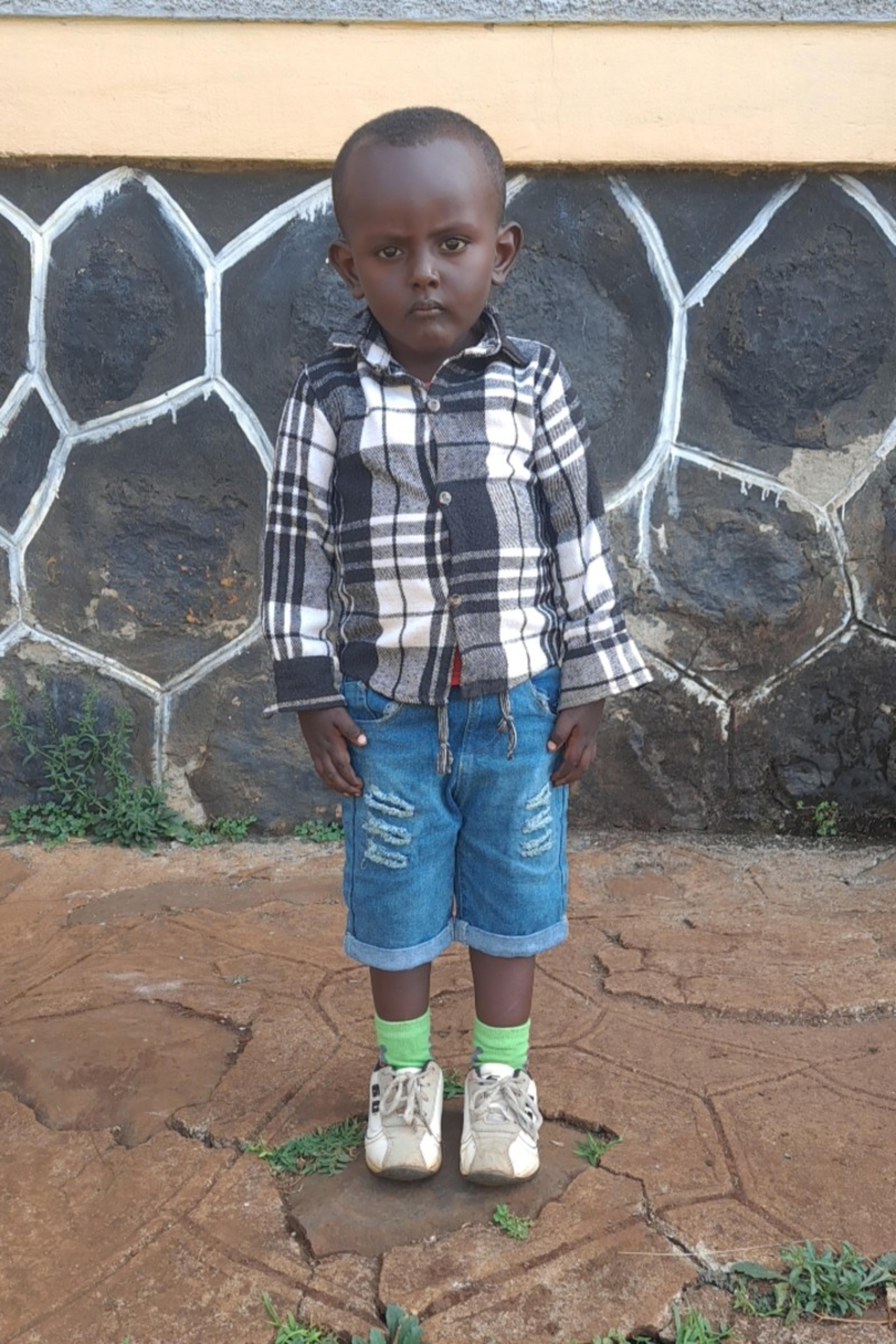 An unsponsored boy named Bona from Ethiopia who lives in an AIDS-affected area, is vulnerable to exploitation and has waited 249 days for a sponsor.