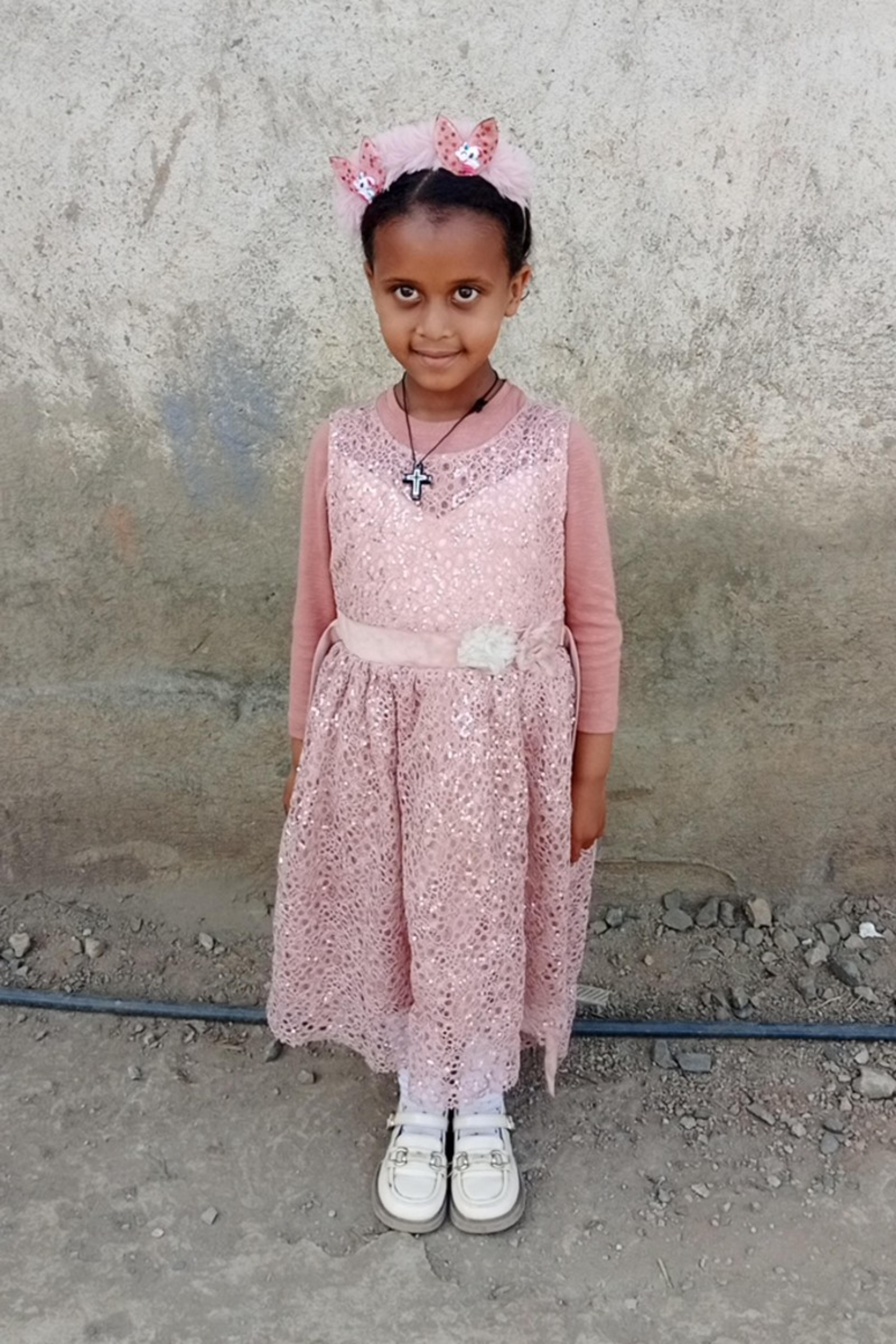 An unsponsored boy named Venisiya from Ethiopia who lives in an AIDS-affected area, is vulnerable to exploitation and has waited 229 days for a sponsor.