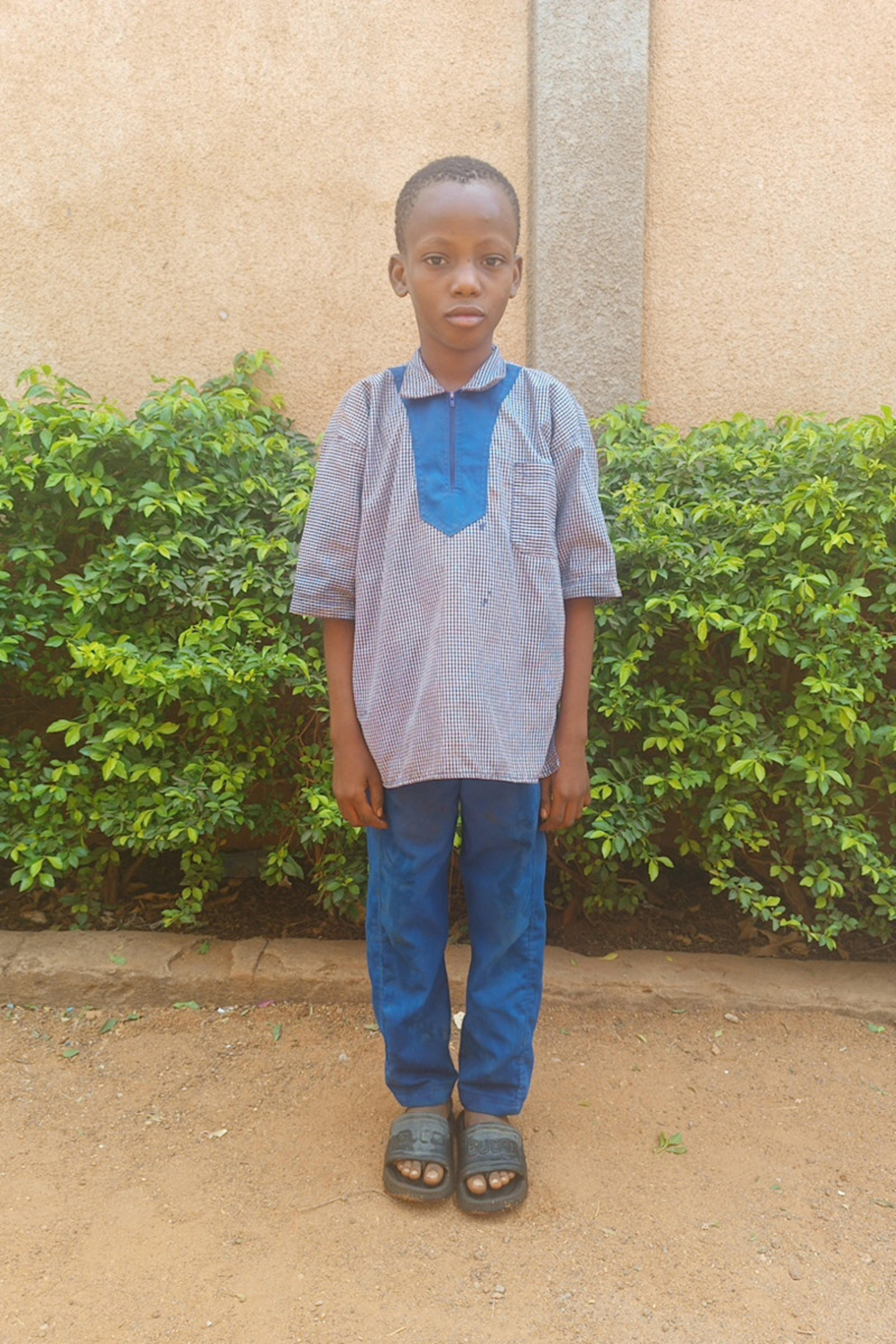 An unsponsored boy named Elisee from Burkina Faso who lives in an AIDS-affected area, is vulnerable to exploitation and has waited 565 days for a sponsor.