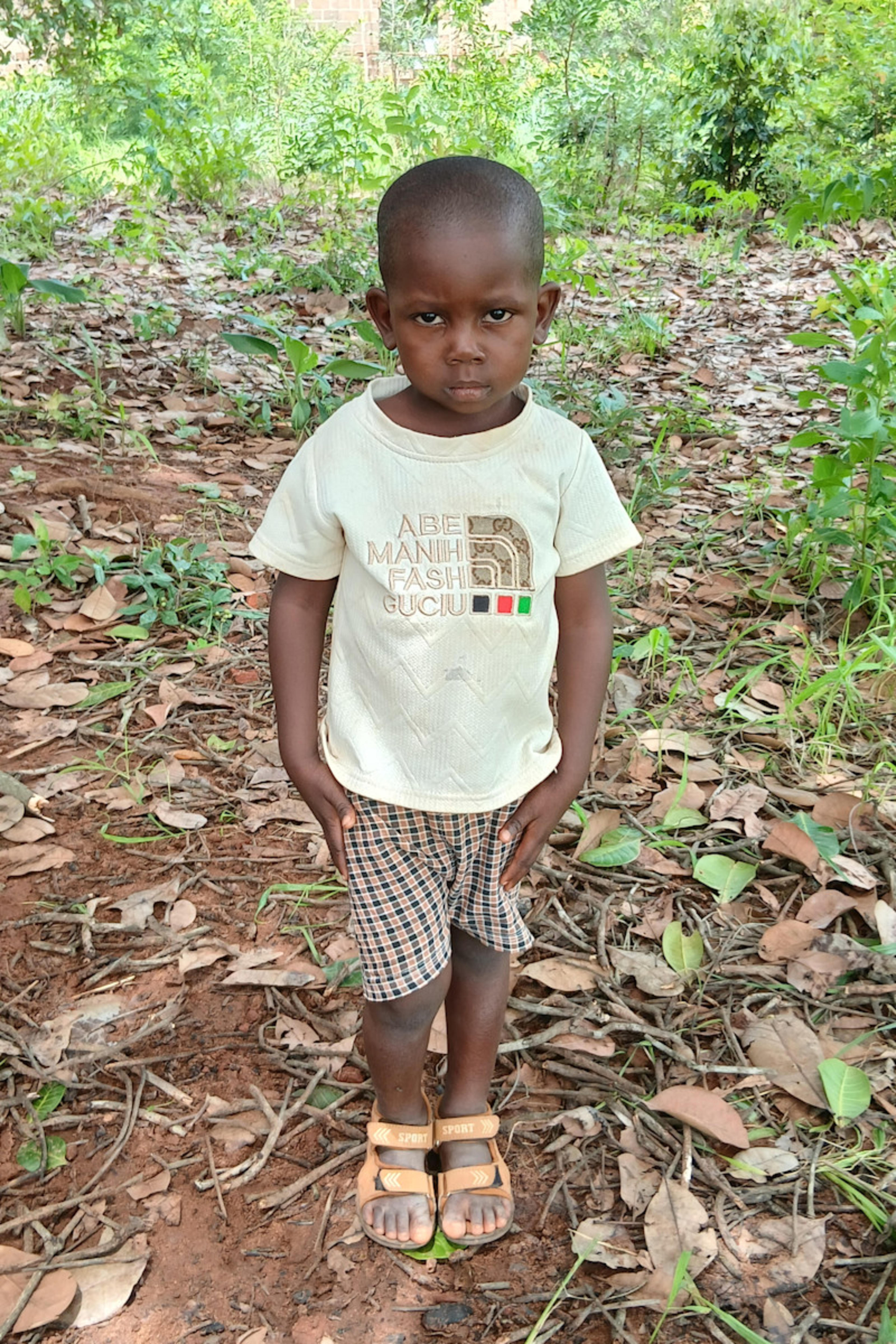 An unsponsored boy named Samili from Tanzania who lives in an AIDS-affected area, is vulnerable to exploitation and has waited 211 days for a sponsor.