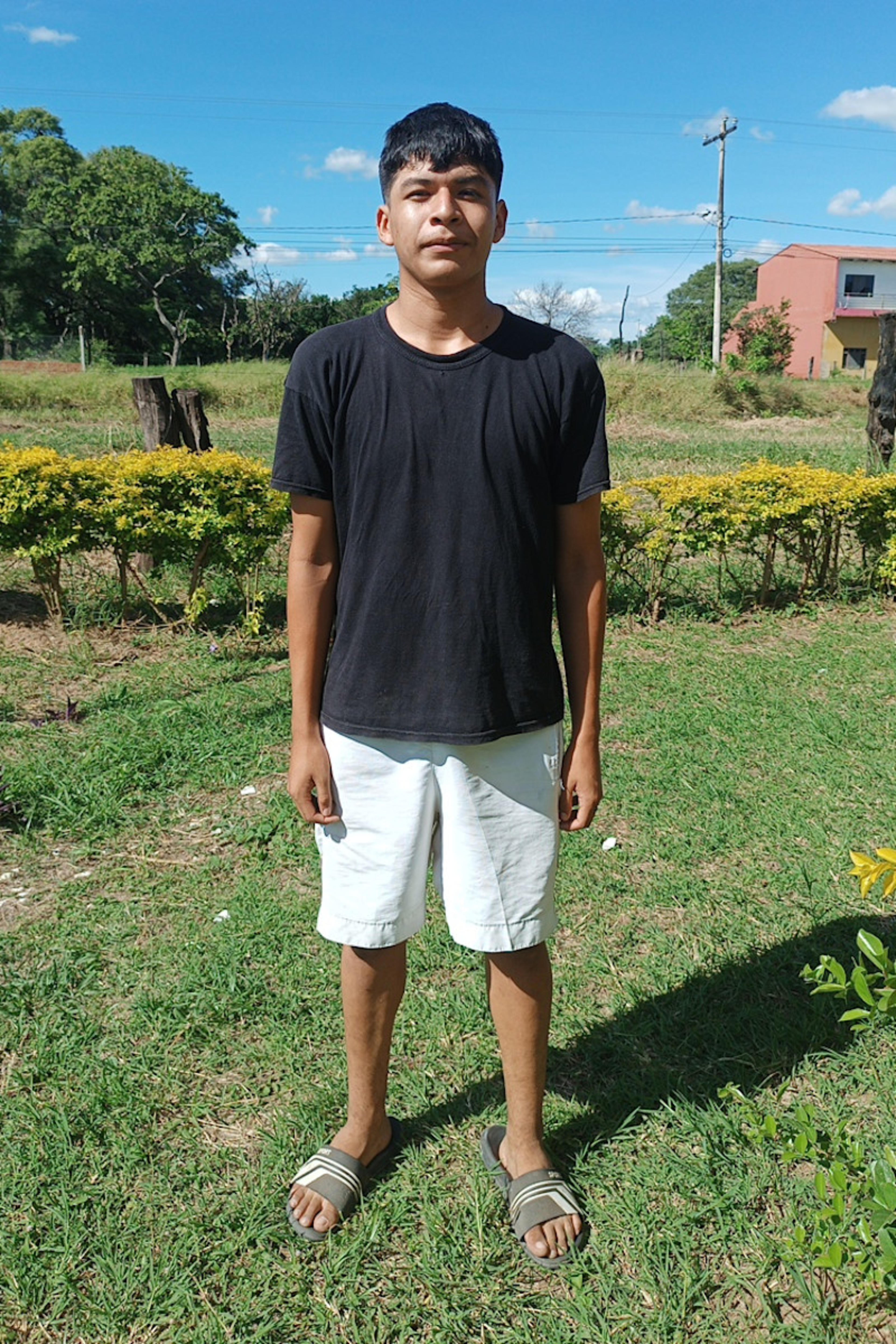 An unsponsored boy named Guenyi from Bolivia who has waited 757 days for a sponsor.