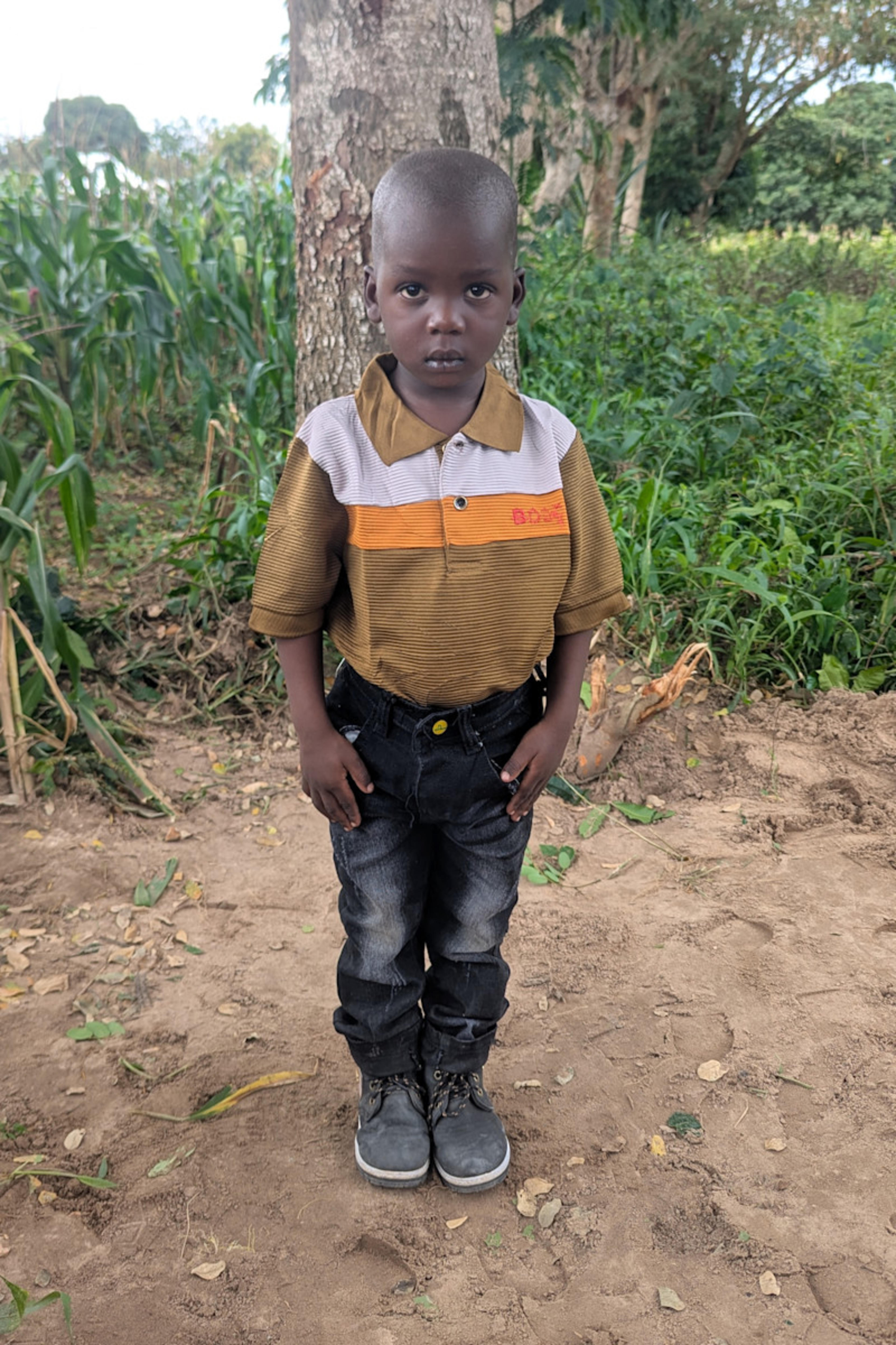 An unsponsored boy named Charles from Tanzania who lives in an AIDS-affected area, is vulnerable to exploitation and has waited 197 days for a sponsor.