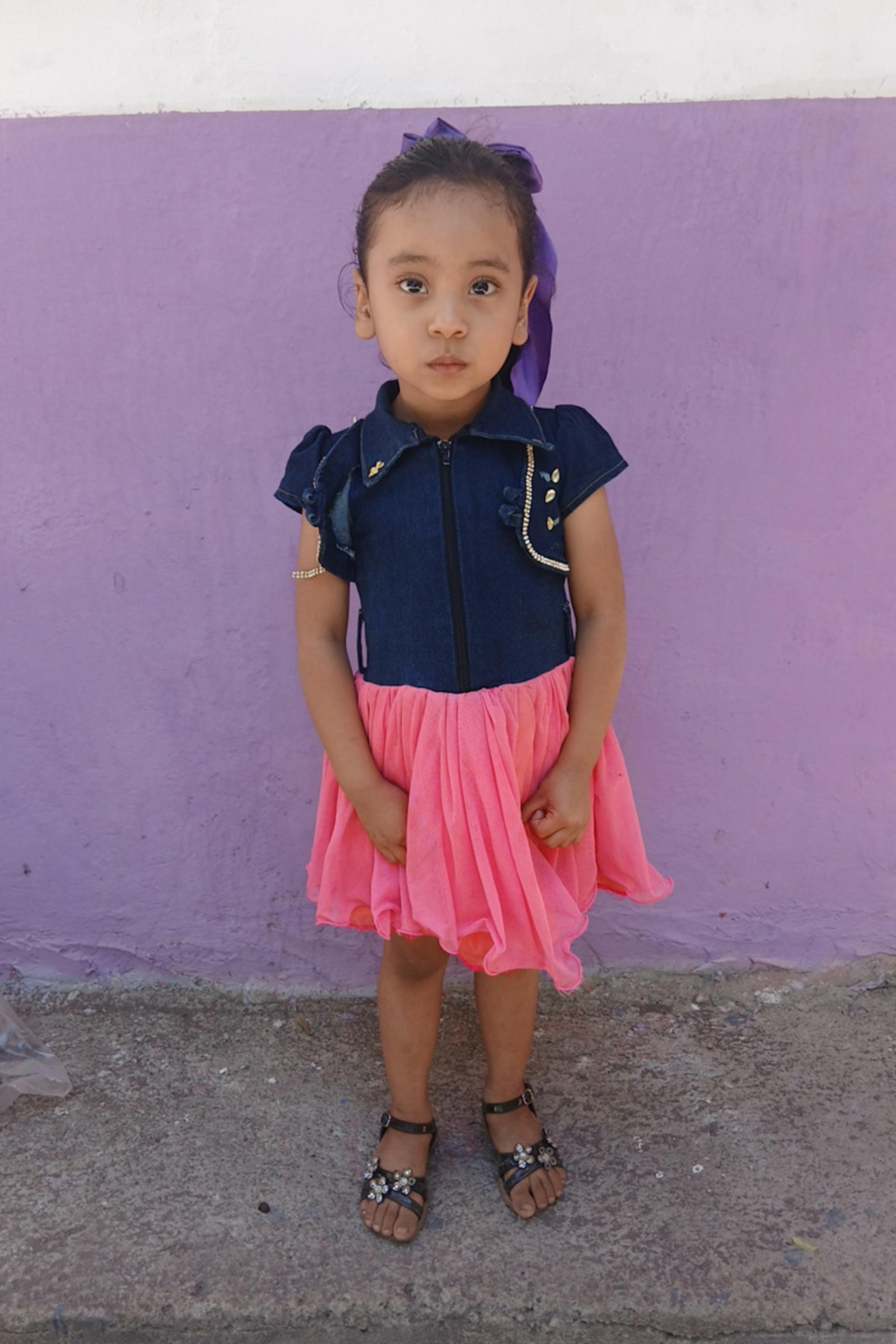 An unsponsored girl named Genesis from El Salvador who has waited 194 days for a sponsor.