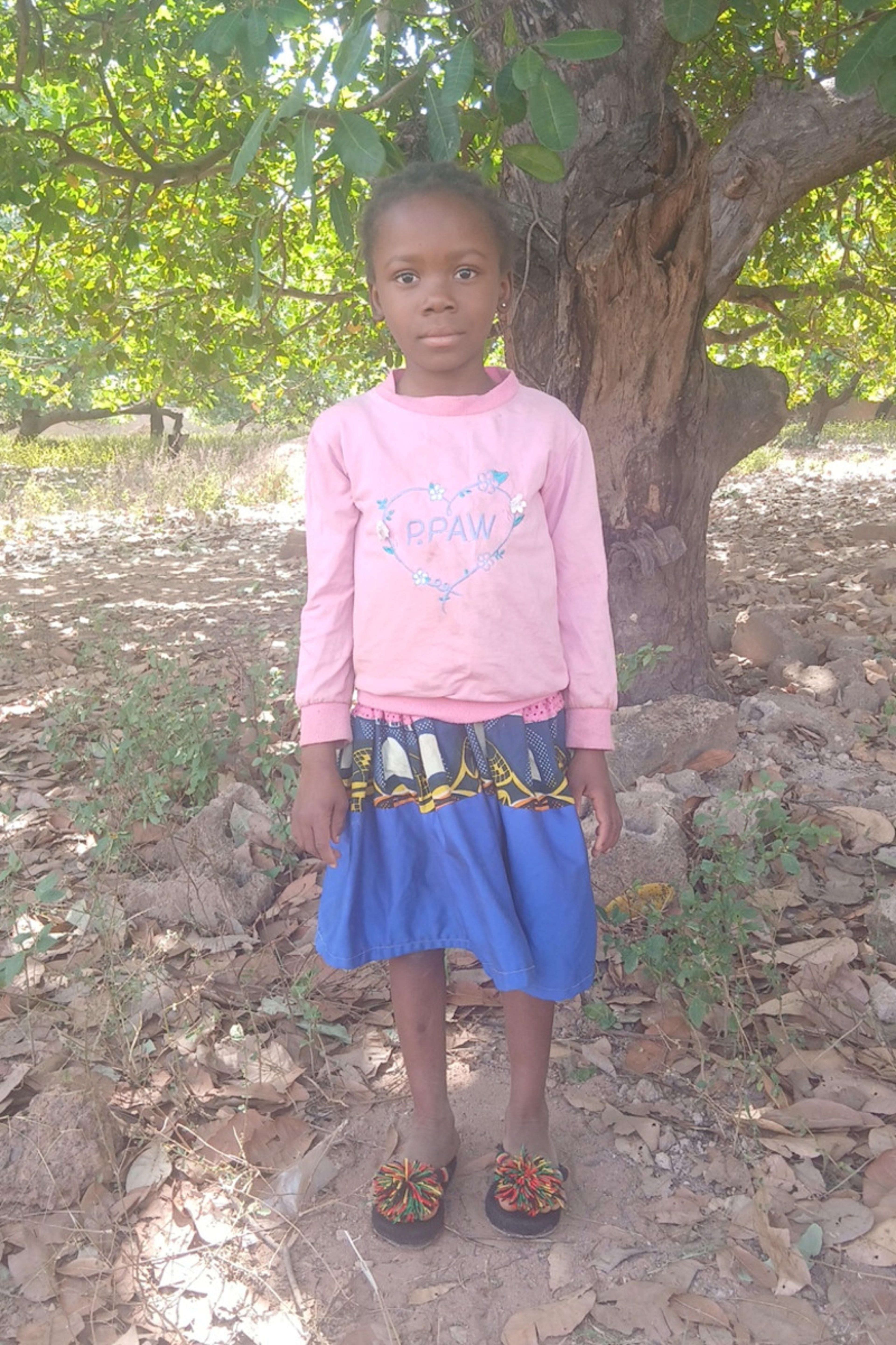 An unsponsored girl named Martine from Burkina Faso who lives in an AIDS-affected area, is vulnerable to exploitation and has waited 471 days for a sponsor.