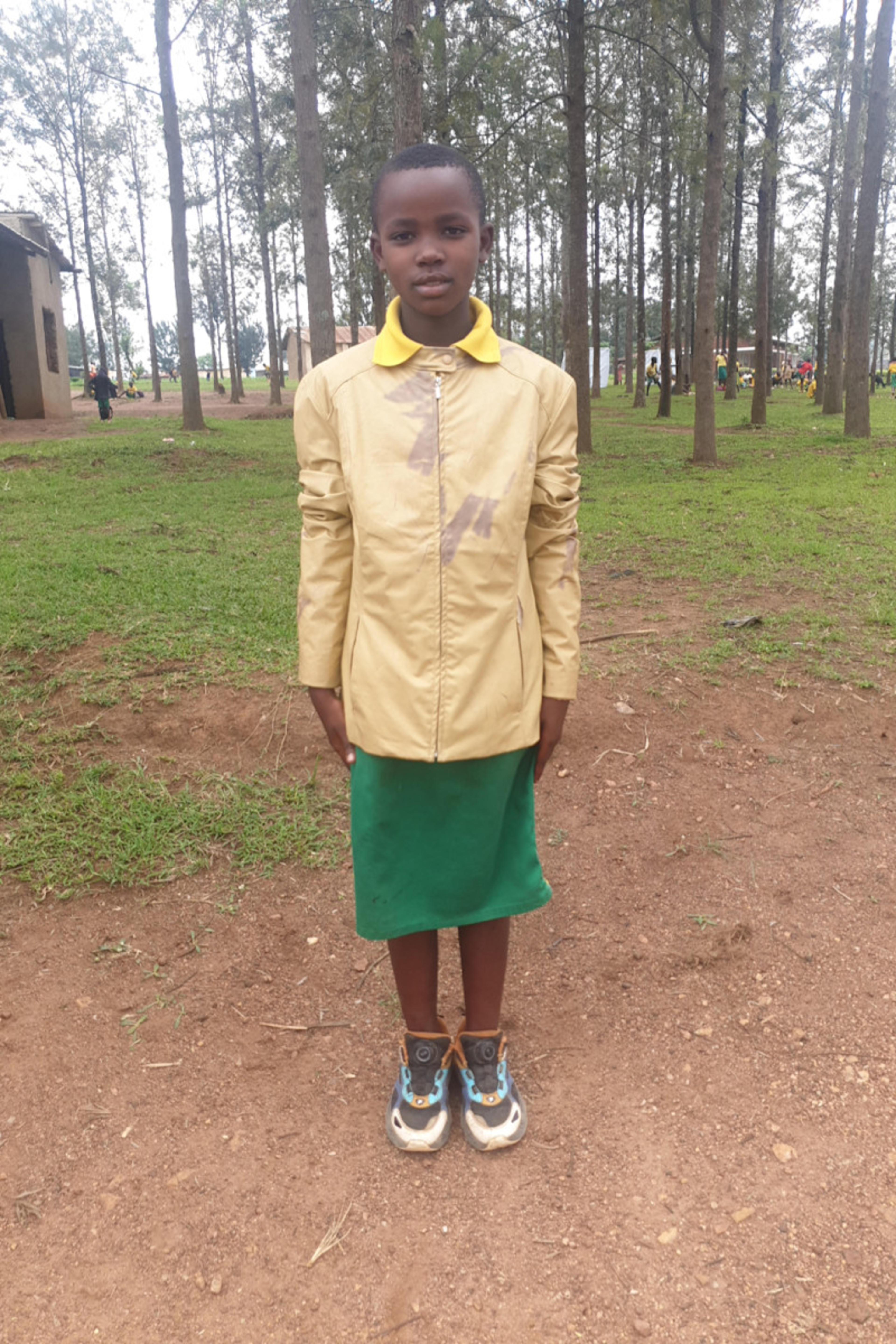 An unsponsored girl named Honorine from Rwanda who lives in an AIDS-affected area, is vulnerable to exploitation and has waited 438 days for a sponsor.