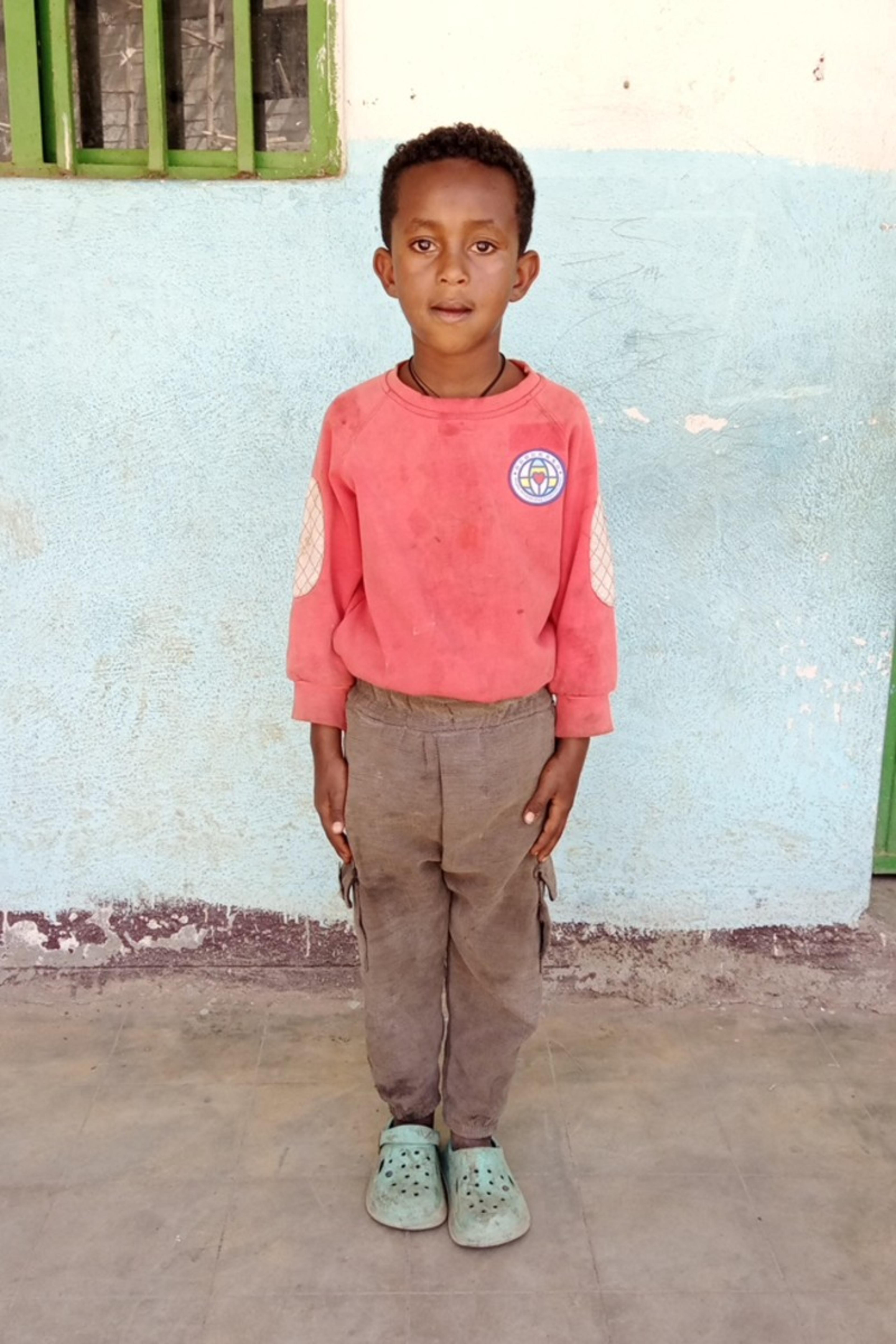 An unsponsored boy named Endale from Ethiopia who lives in an AIDS-affected area, is vulnerable to exploitation and has waited 183 days for a sponsor.