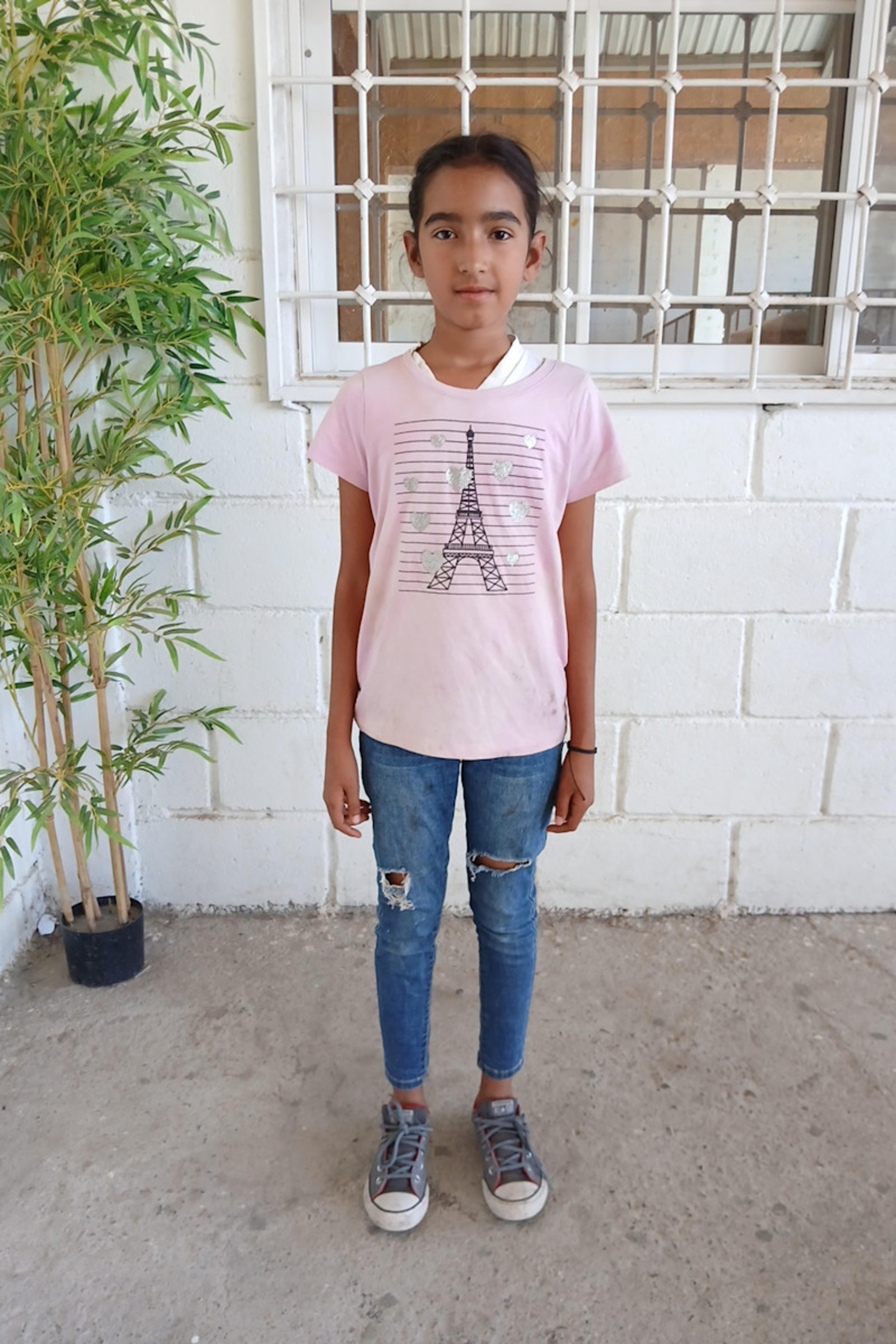 An unsponsored girl named Victoria from Honduras who has waited 630 days for a sponsor.