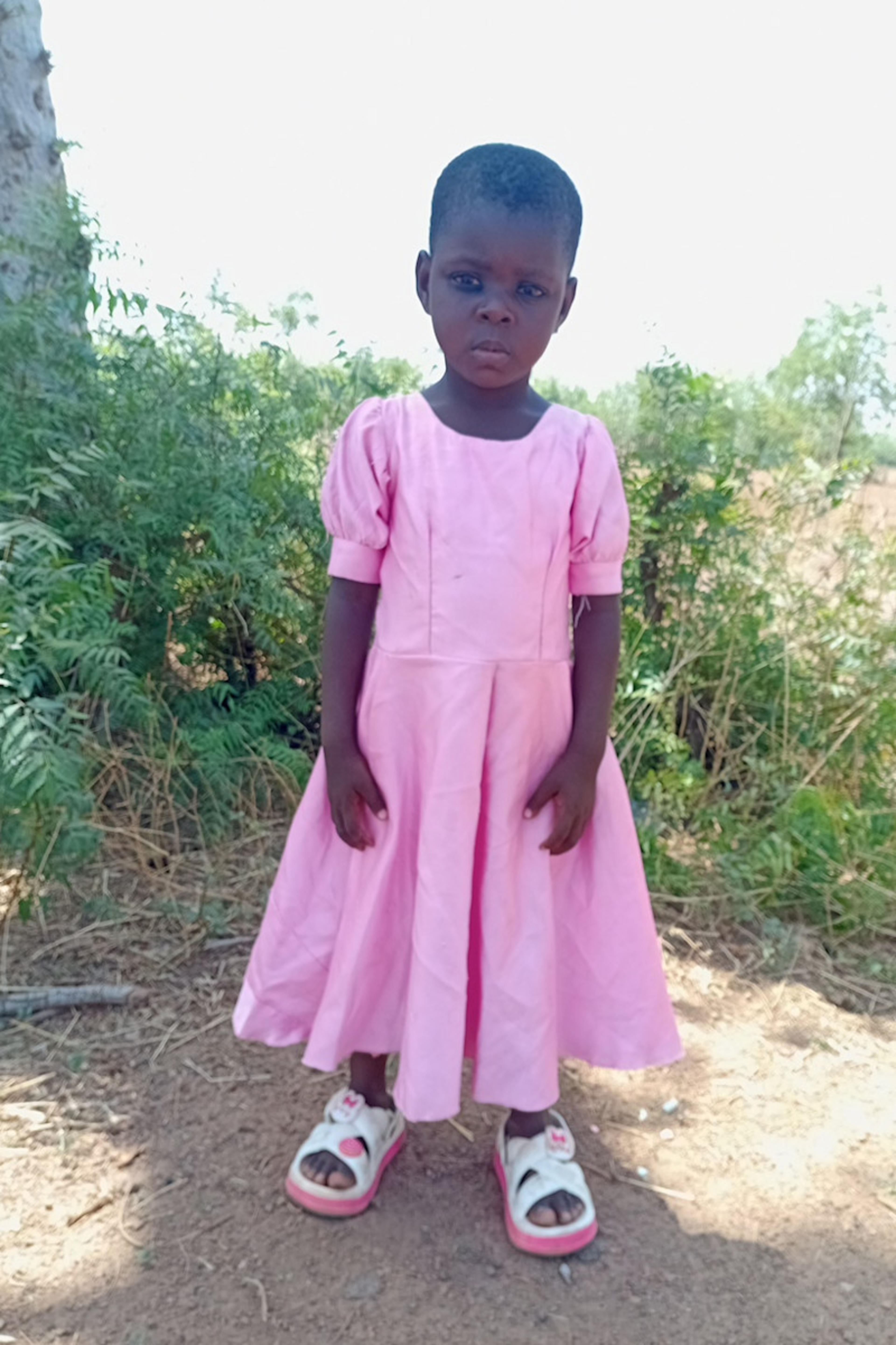 An unsponsored girl named Bitanab from Ghana who lives in an AIDS-affected area and has waited 176 days for a sponsor.