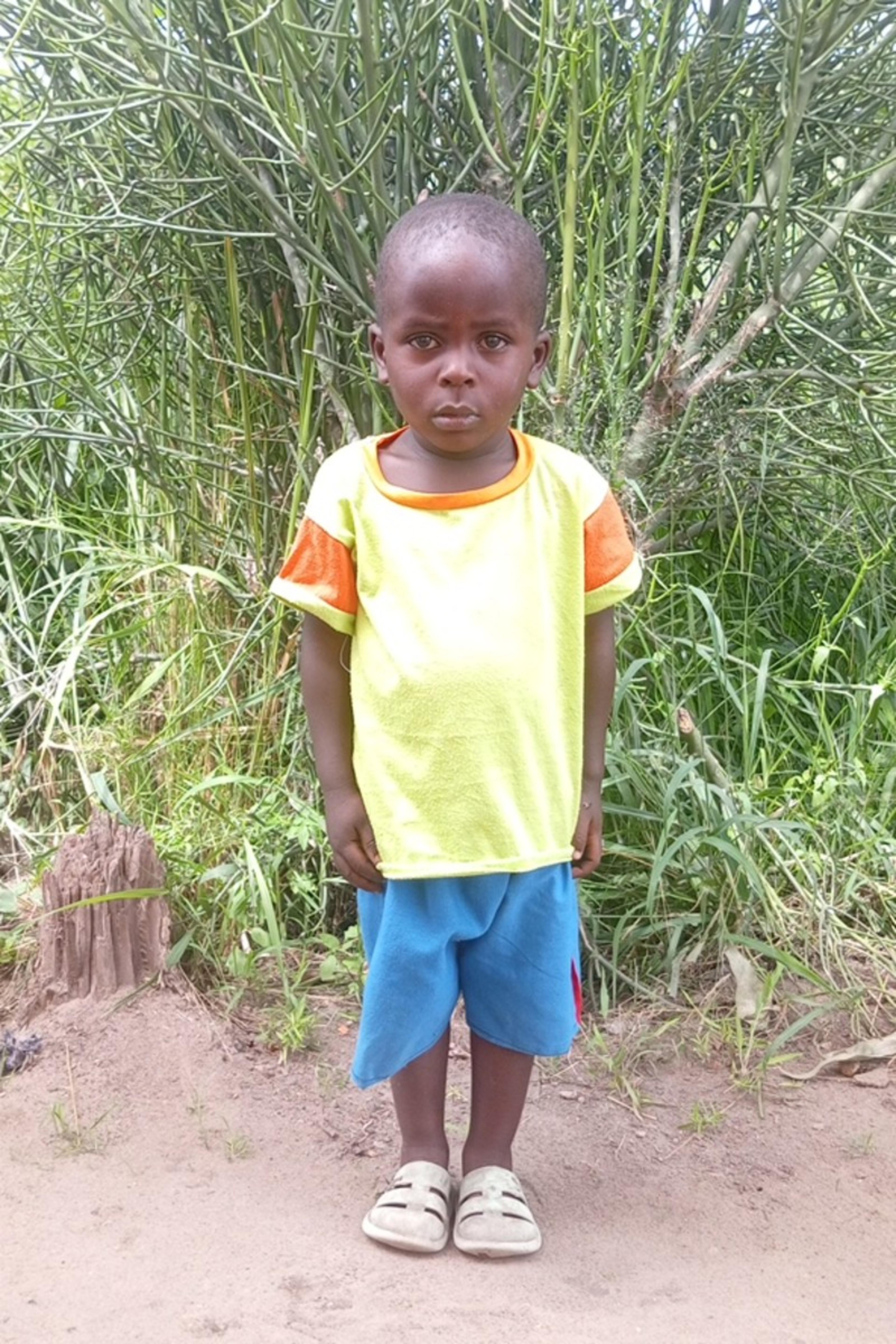 An unsponsored boy named Quraish from Uganda who lives in an AIDS-affected area, is vulnerable to exploitation and has waited 173 days for a sponsor.