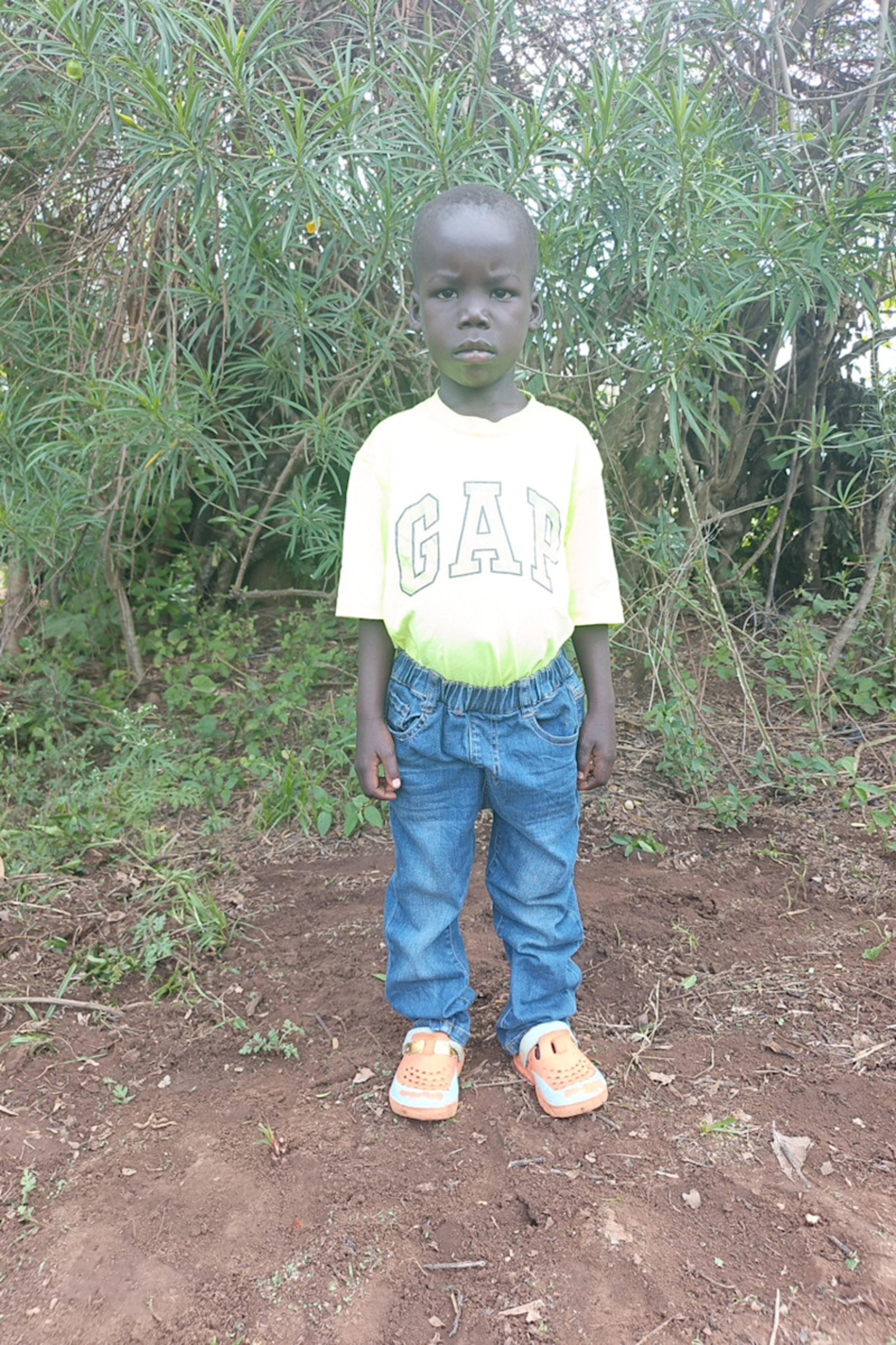 An unsponsored boy named Joshua from Uganda who lives in an AIDS-affected area, is vulnerable to exploitation and has waited 184 days for a sponsor.