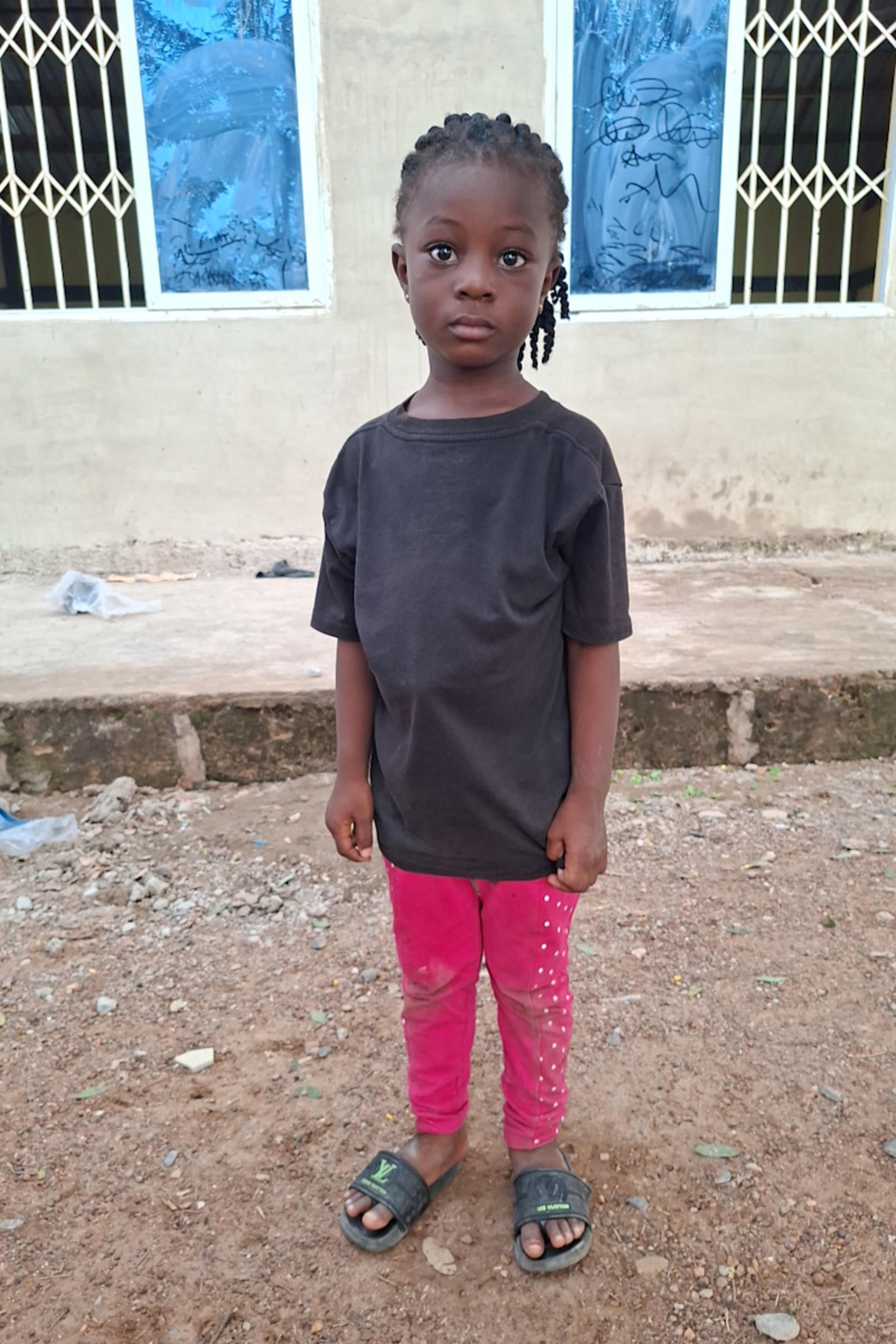 An unsponsored girl named Shafiqah from Ghana who lives in an AIDS-affected area and has waited 140 days for a sponsor.
