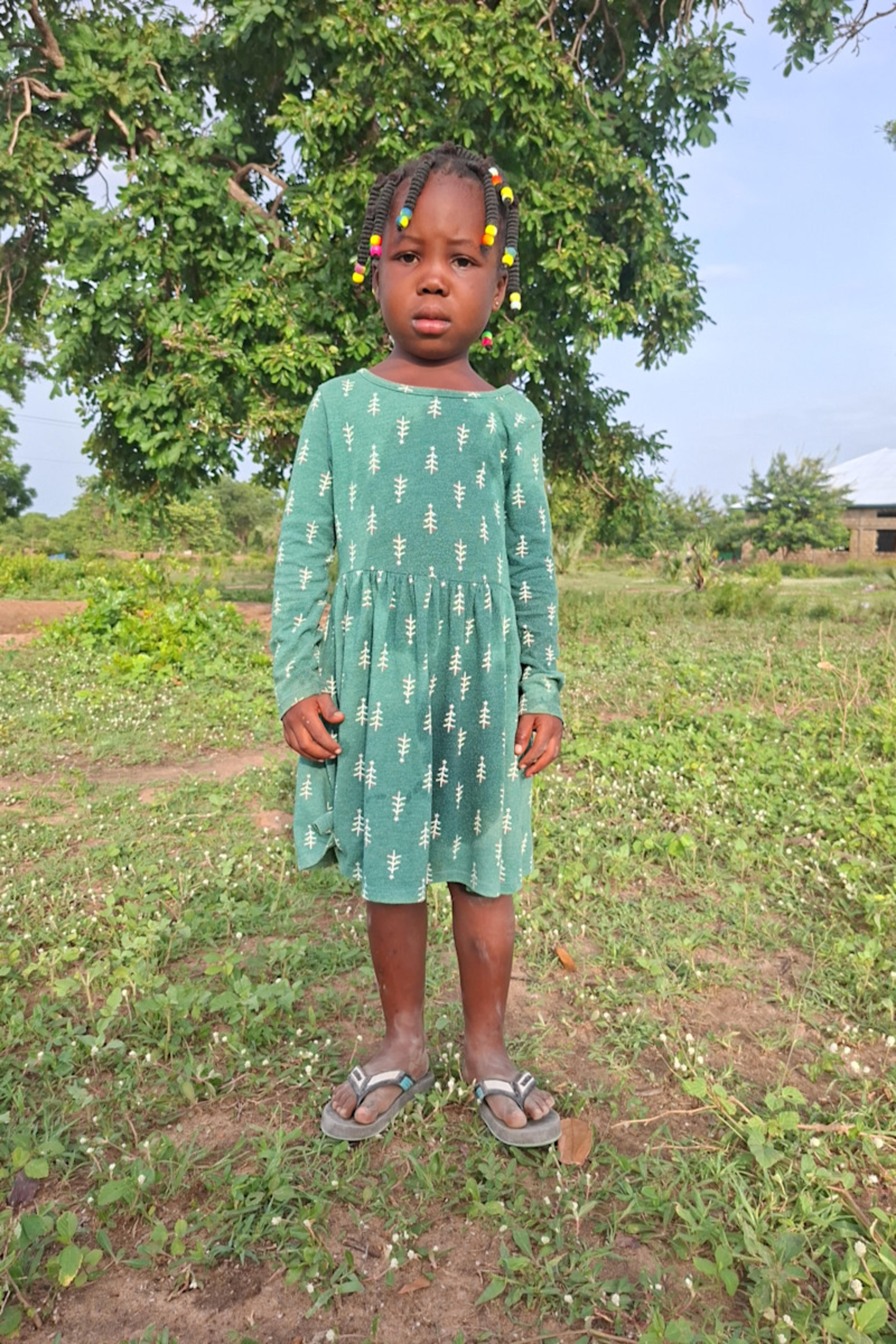An unsponsored girl named Sandra from Ghana who lives in an AIDS-affected area and has waited 146 days for a sponsor.
