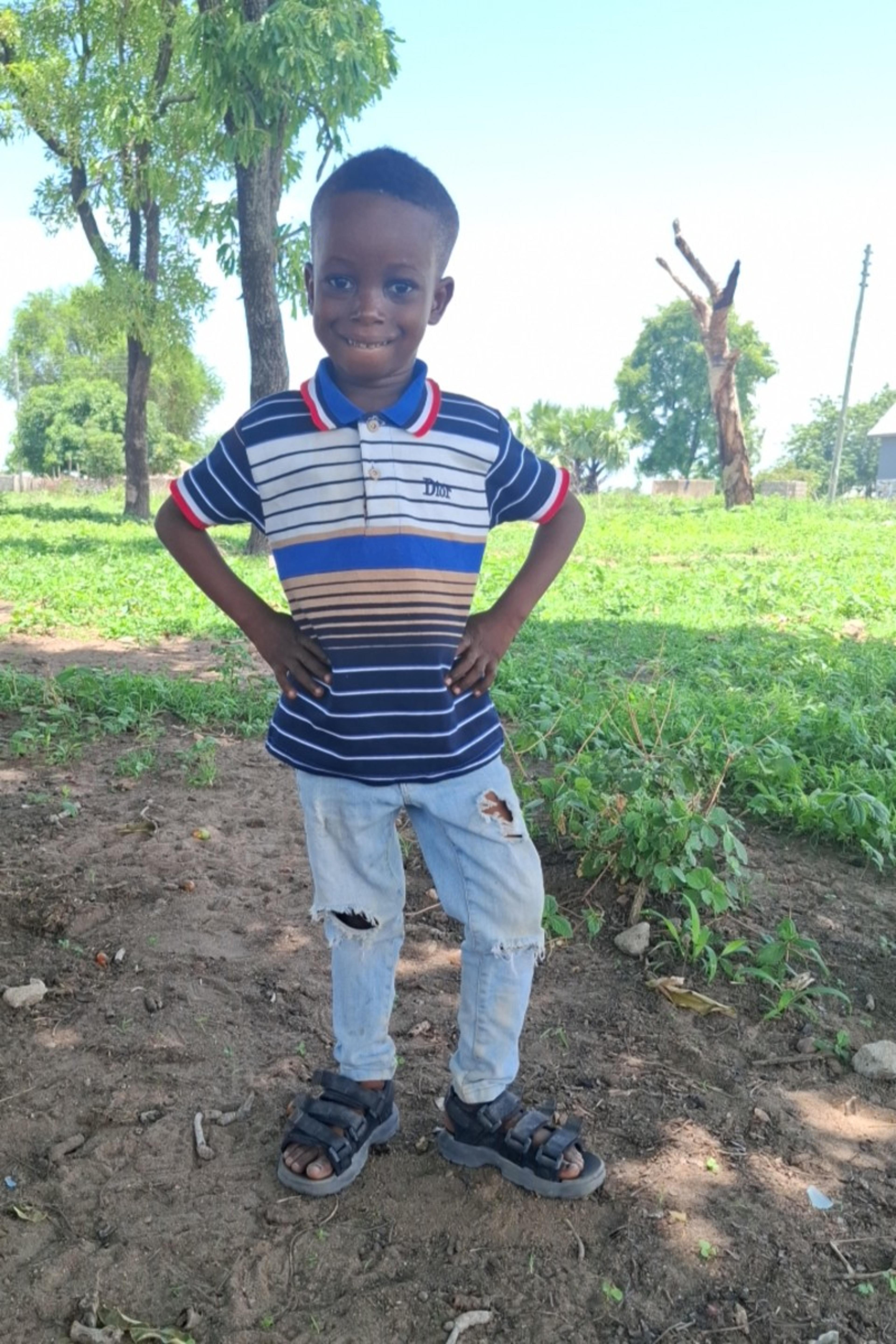 An unsponsored boy named Dauda from Ghana who lives in an AIDS-affected area and has waited 141 days for a sponsor.