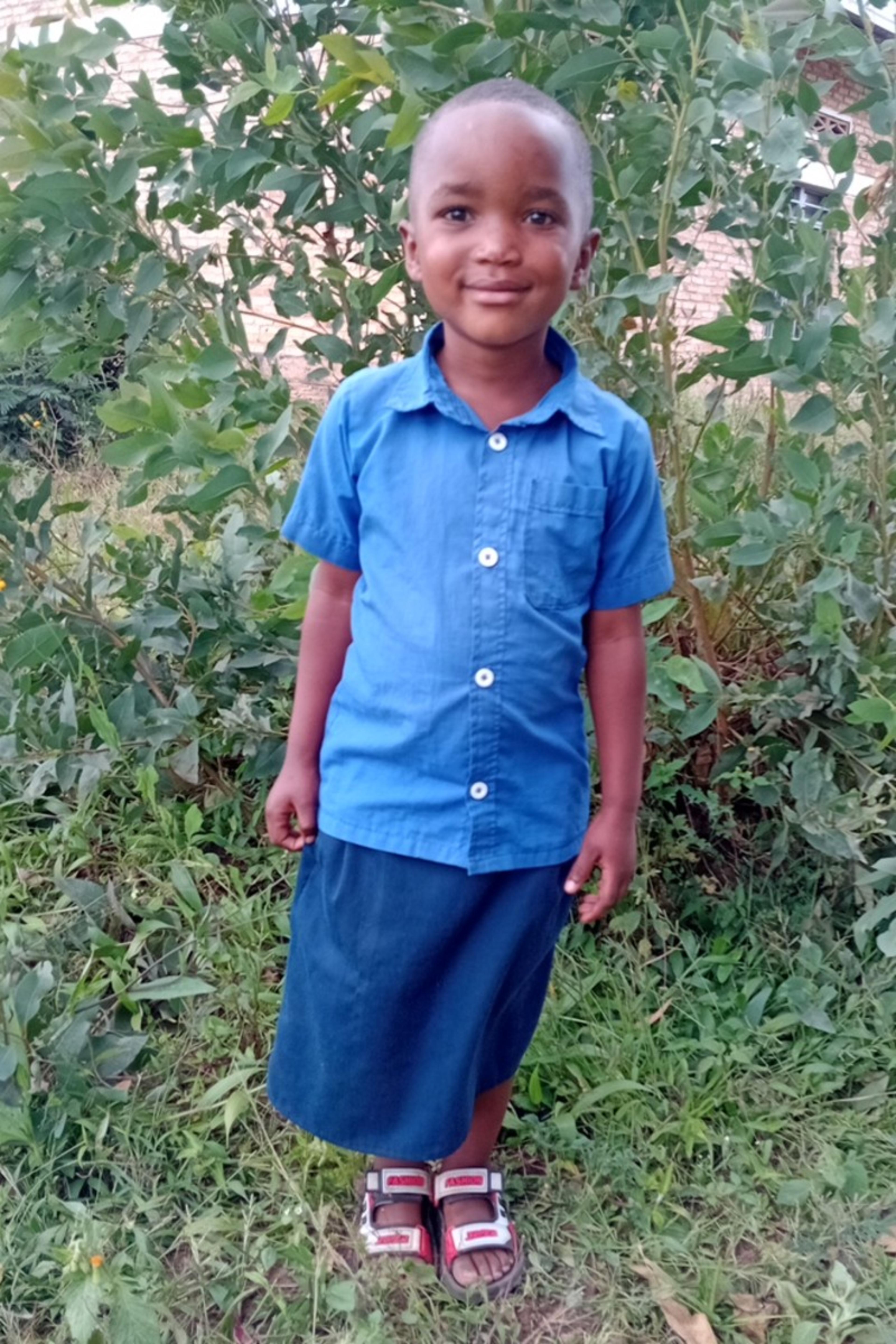 An unsponsored girl named Pascaline from Rwanda who lives in an AIDS-affected area, is vulnerable to exploitation and has waited 134 days for a sponsor.