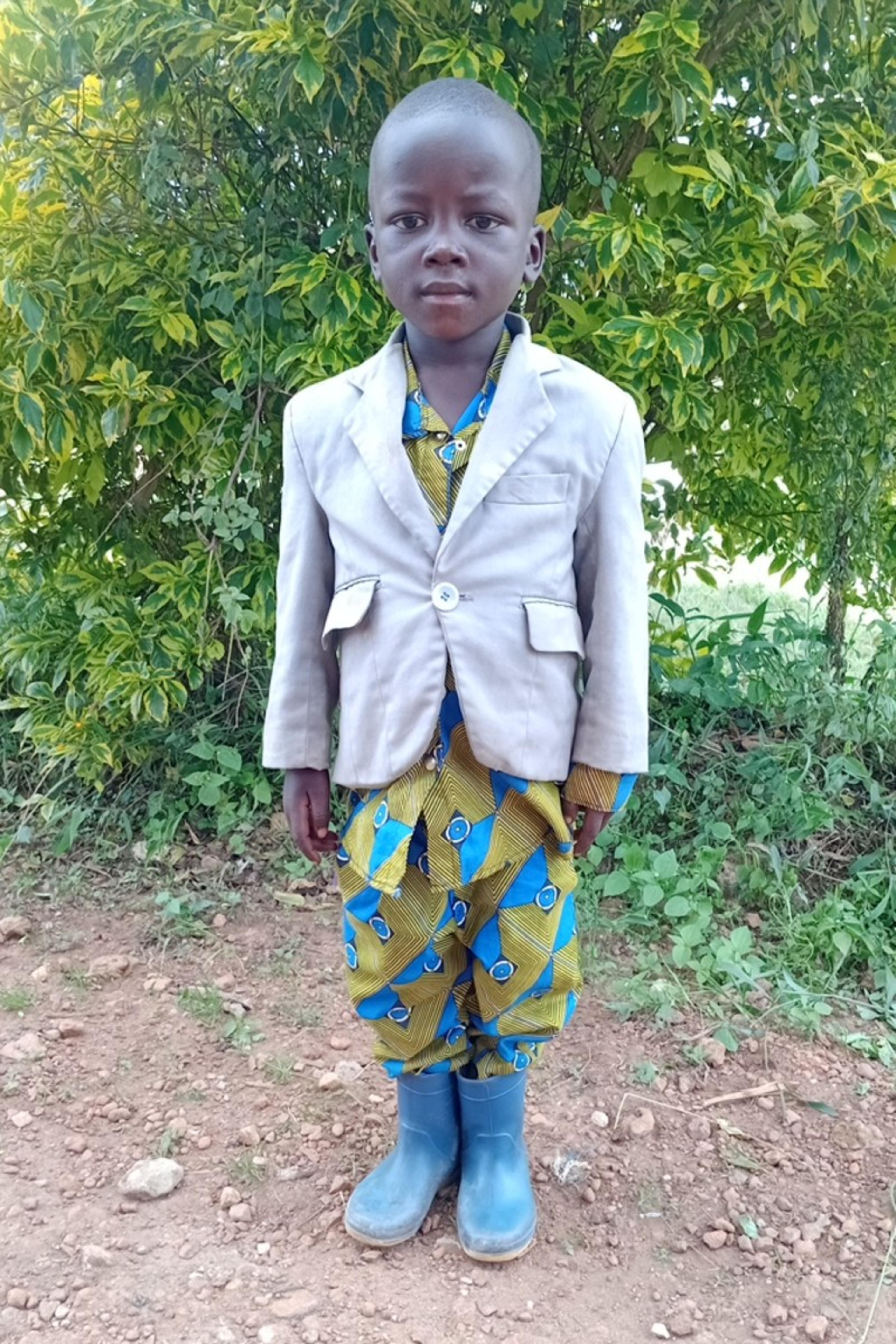 An unsponsored boy named Alan from Rwanda who lives in an AIDS-affected area, is vulnerable to exploitation and has waited 134 days for a sponsor.